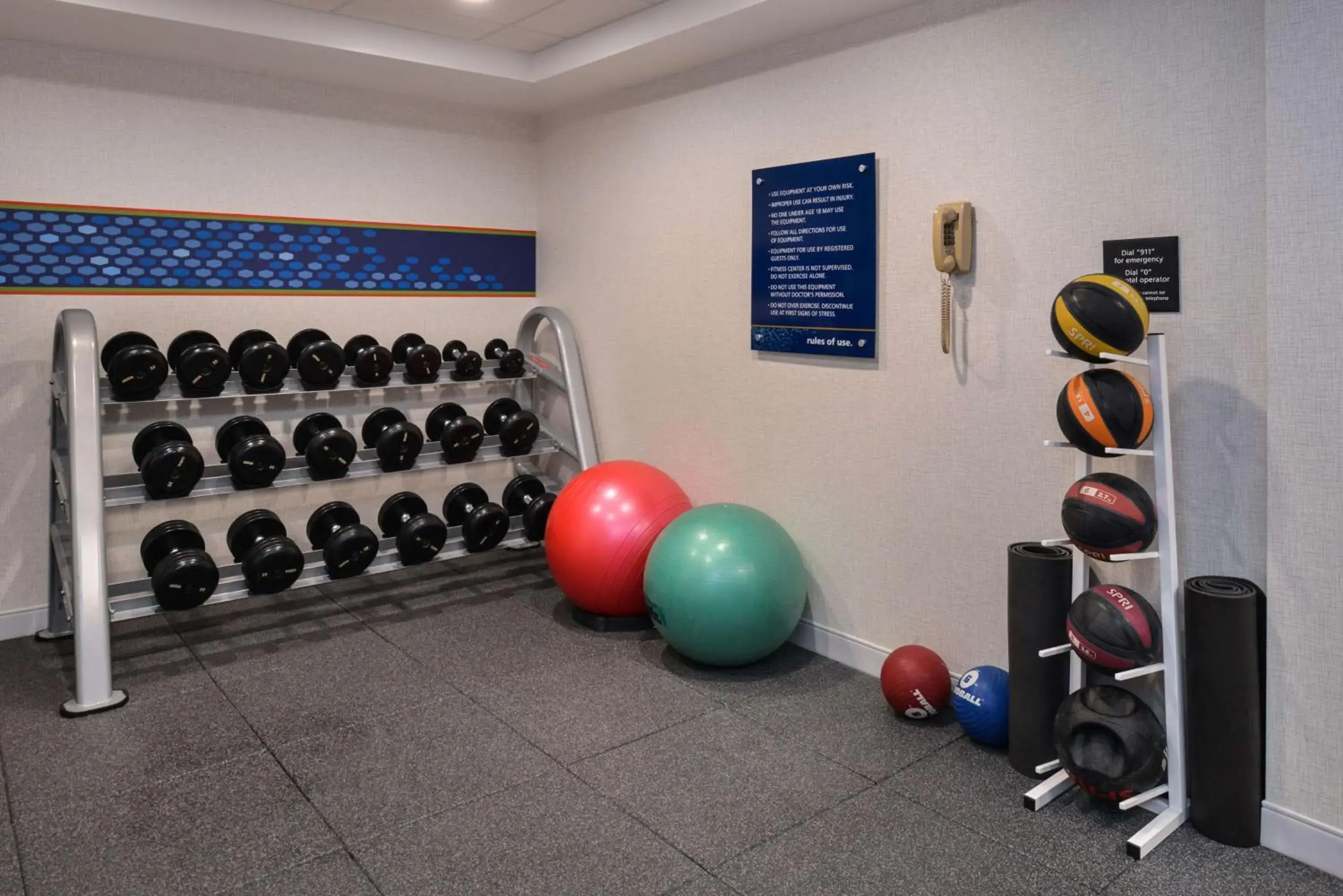 Fitness centre/facilities in Hampton Inn & Suites Denver-Speer Boulevard Fitness centre/facilities in Hampton Inn & Suites Denver-Speer Boulevard