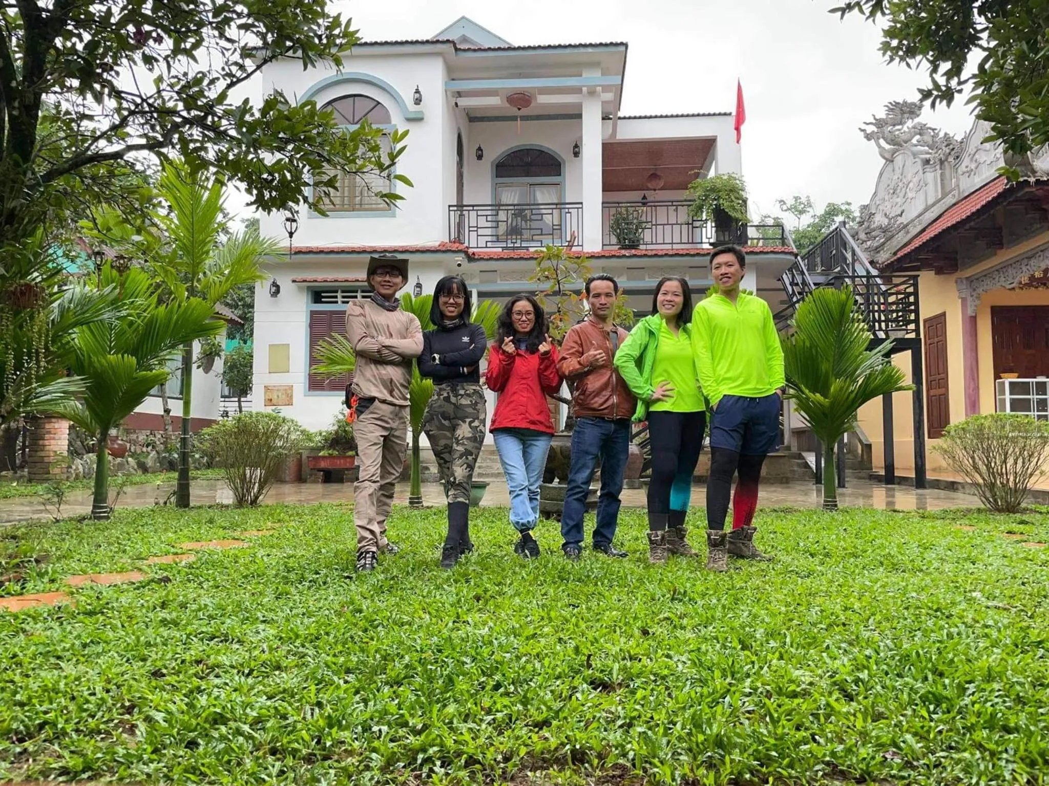 Garden in Tropical Valley Homestay - Villas