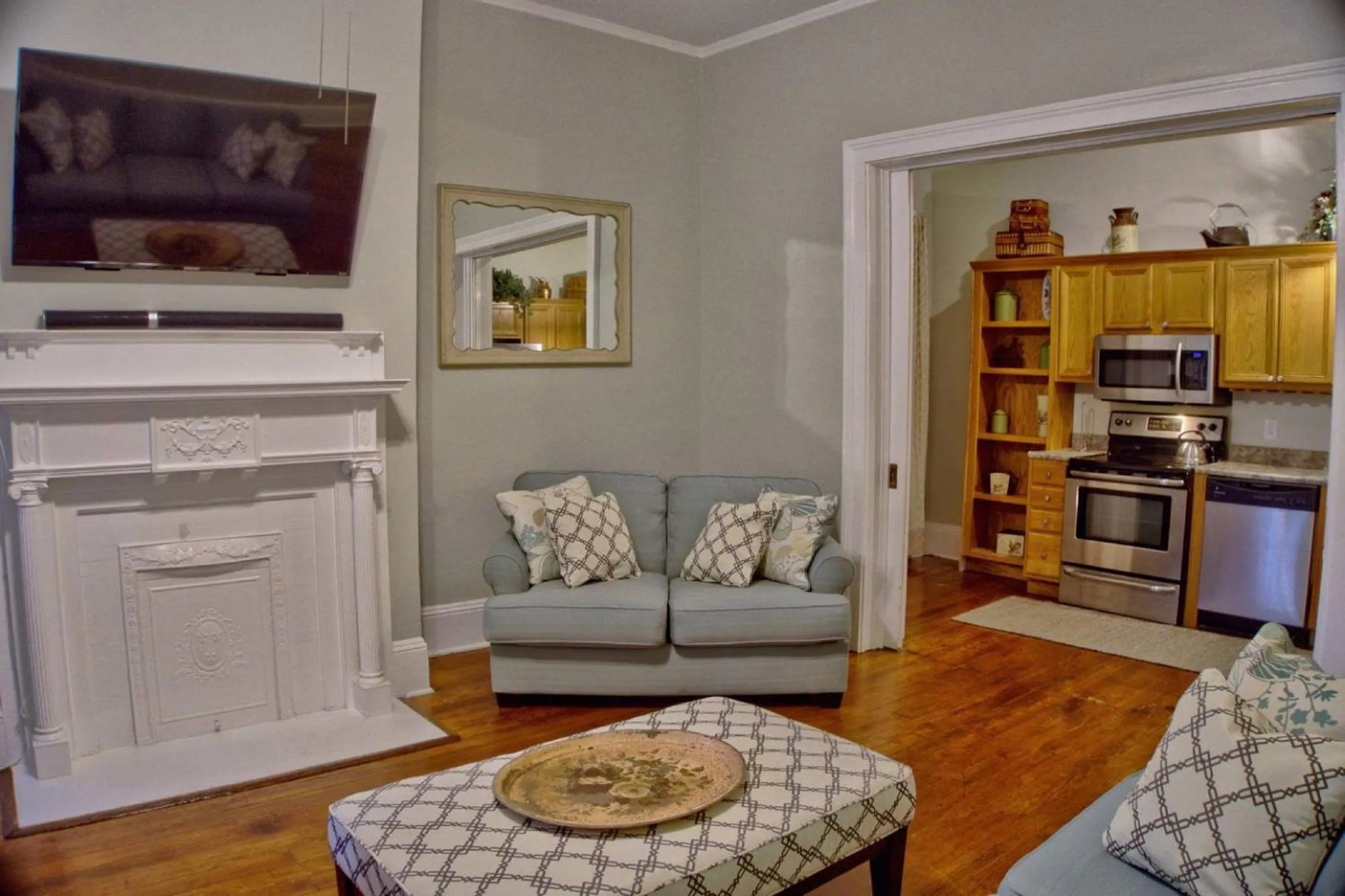 Living room in Beautiful 6 Bed, 5 Bath Historic Savannah Home