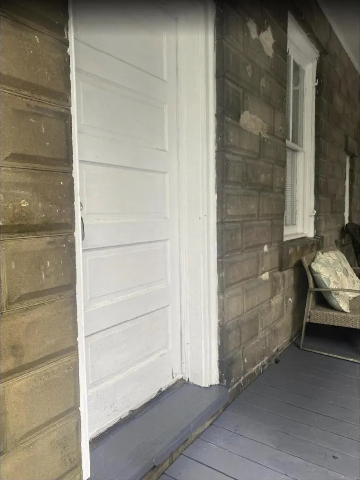 Patio in Beautiful 6 Bed, 5 Bath Historic Savannah Home