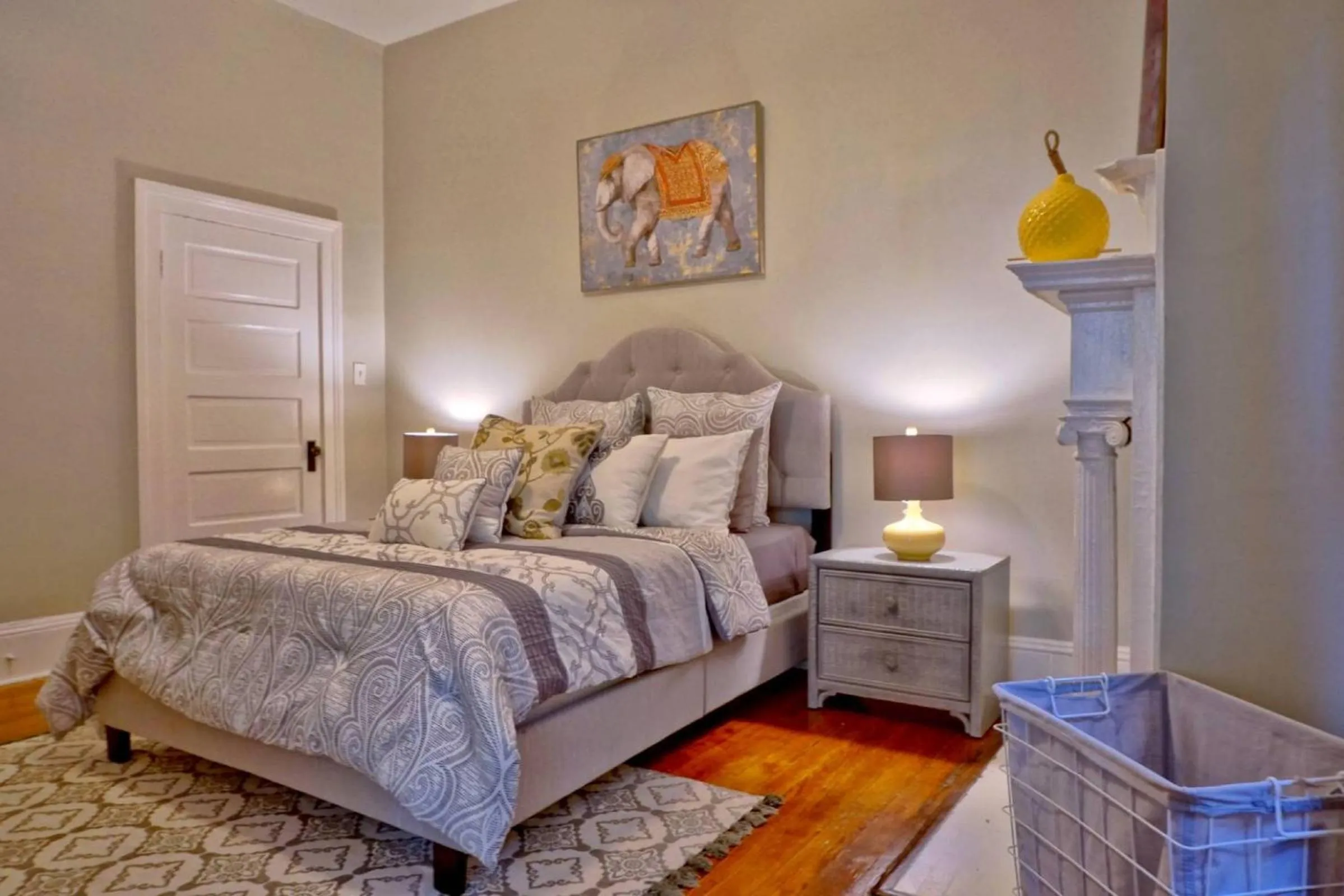 Bedroom, Bed in Beautiful 6 Bed, 5 Bath Historic Savannah Home