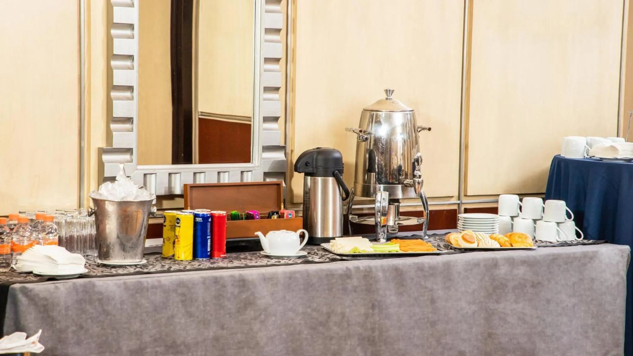 Restaurant/places to eat in Grand Fiesta Americana Chapultepec