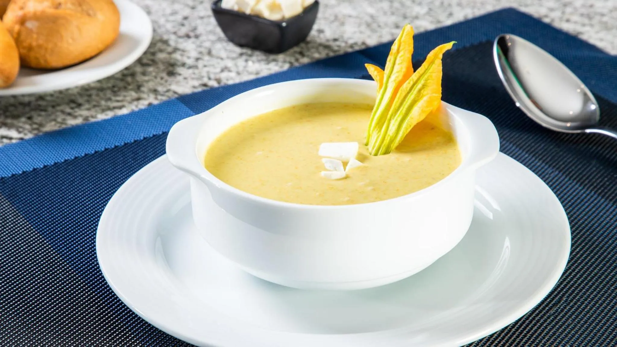 Restaurant/places to eat in Grand Fiesta Americana Chapultepec