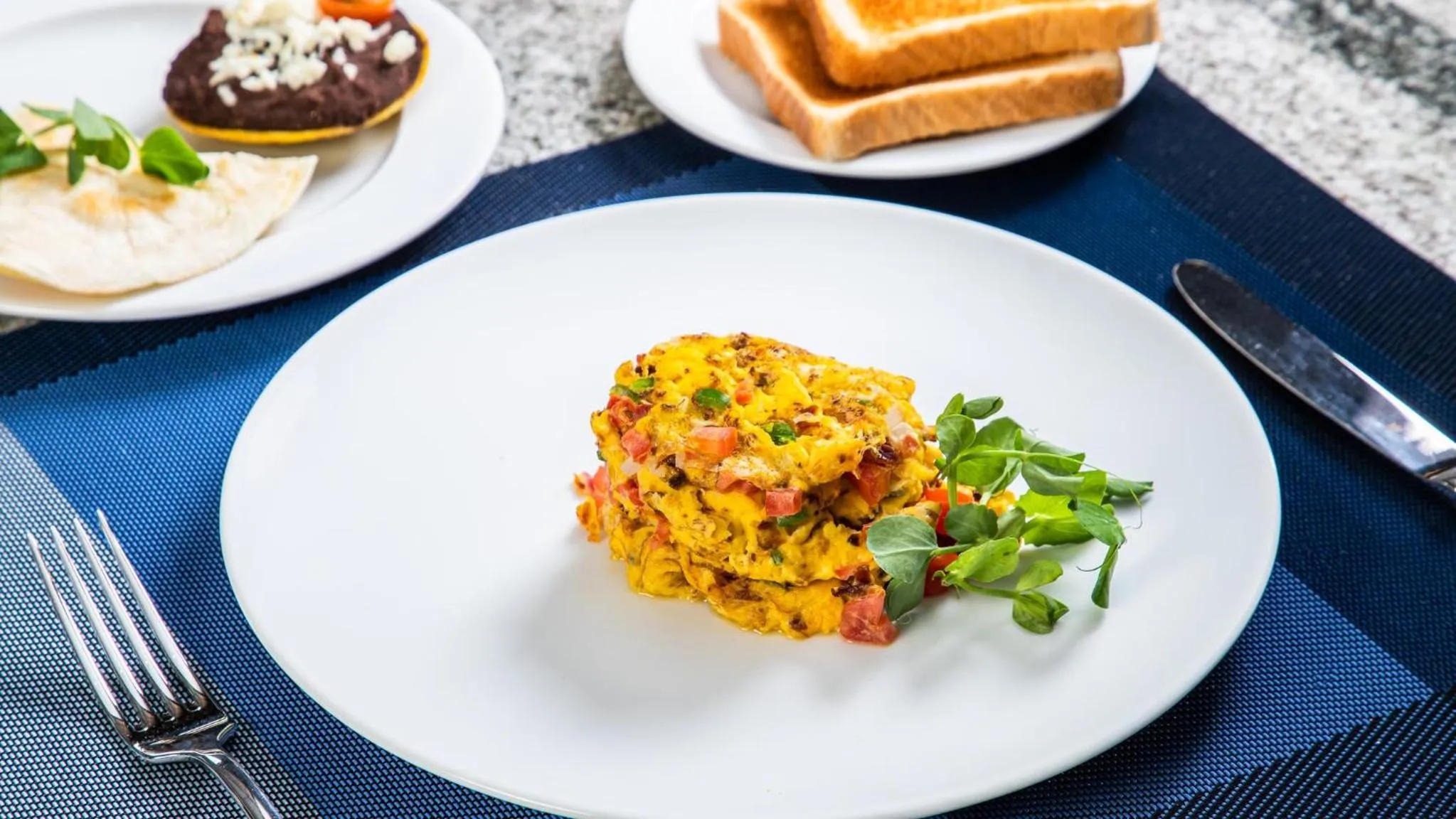 Restaurant/places to eat in Grand Fiesta Americana Chapultepec