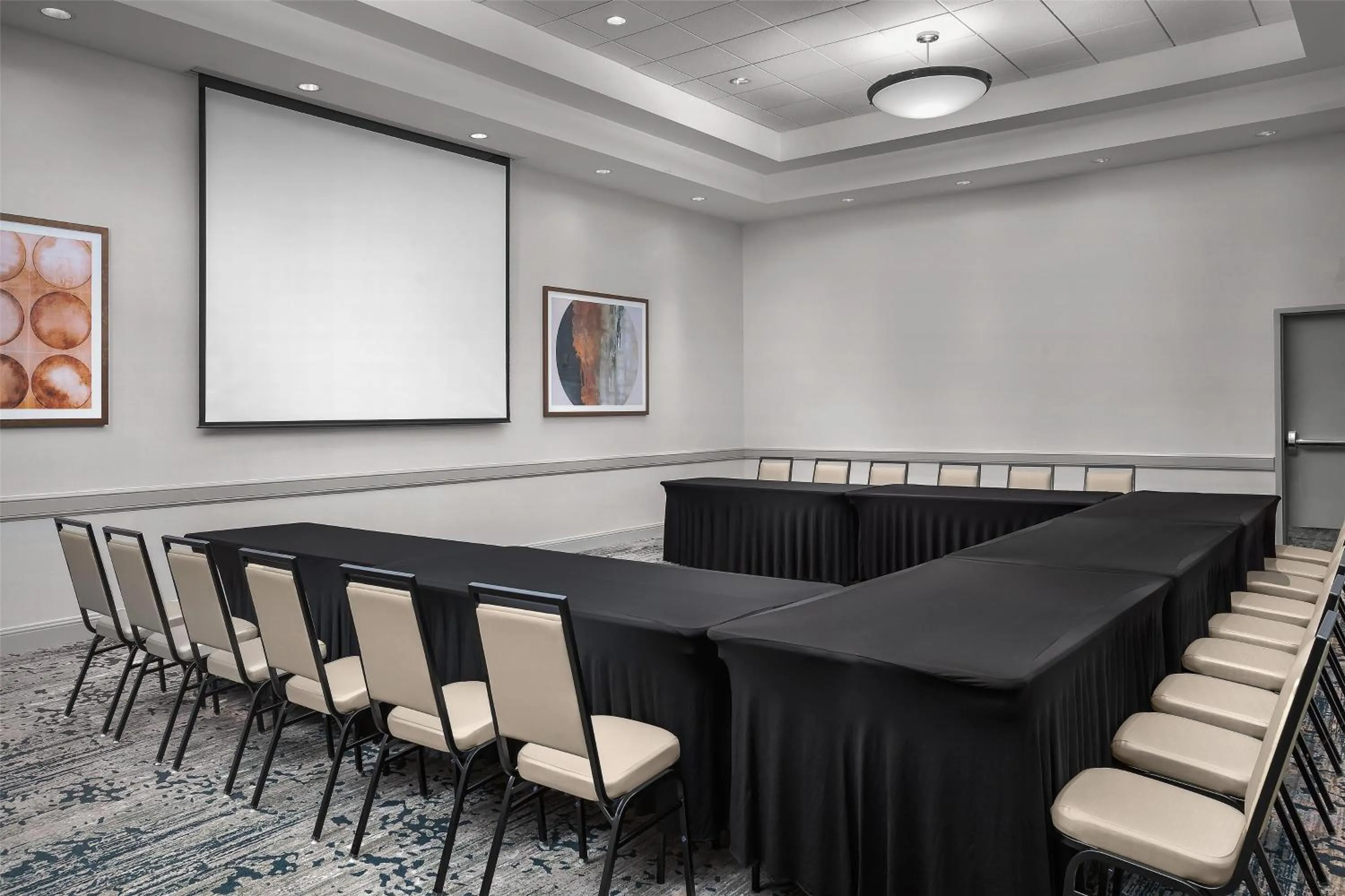 Meeting/conference room in Hilton Garden Inn Denver Downtown
