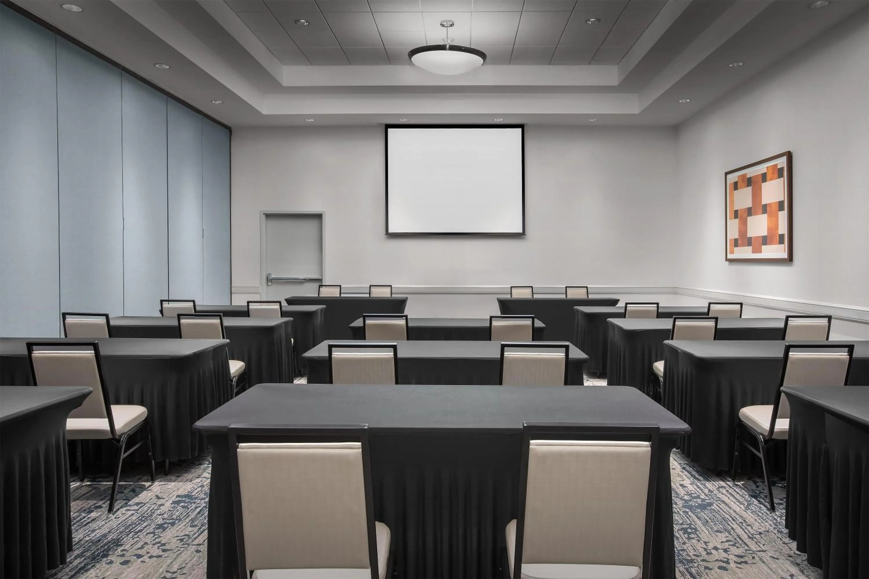 Meeting/conference room in Hilton Garden Inn Denver Downtown