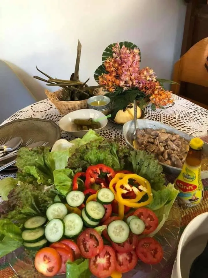 Breakfast in Pimthong Place