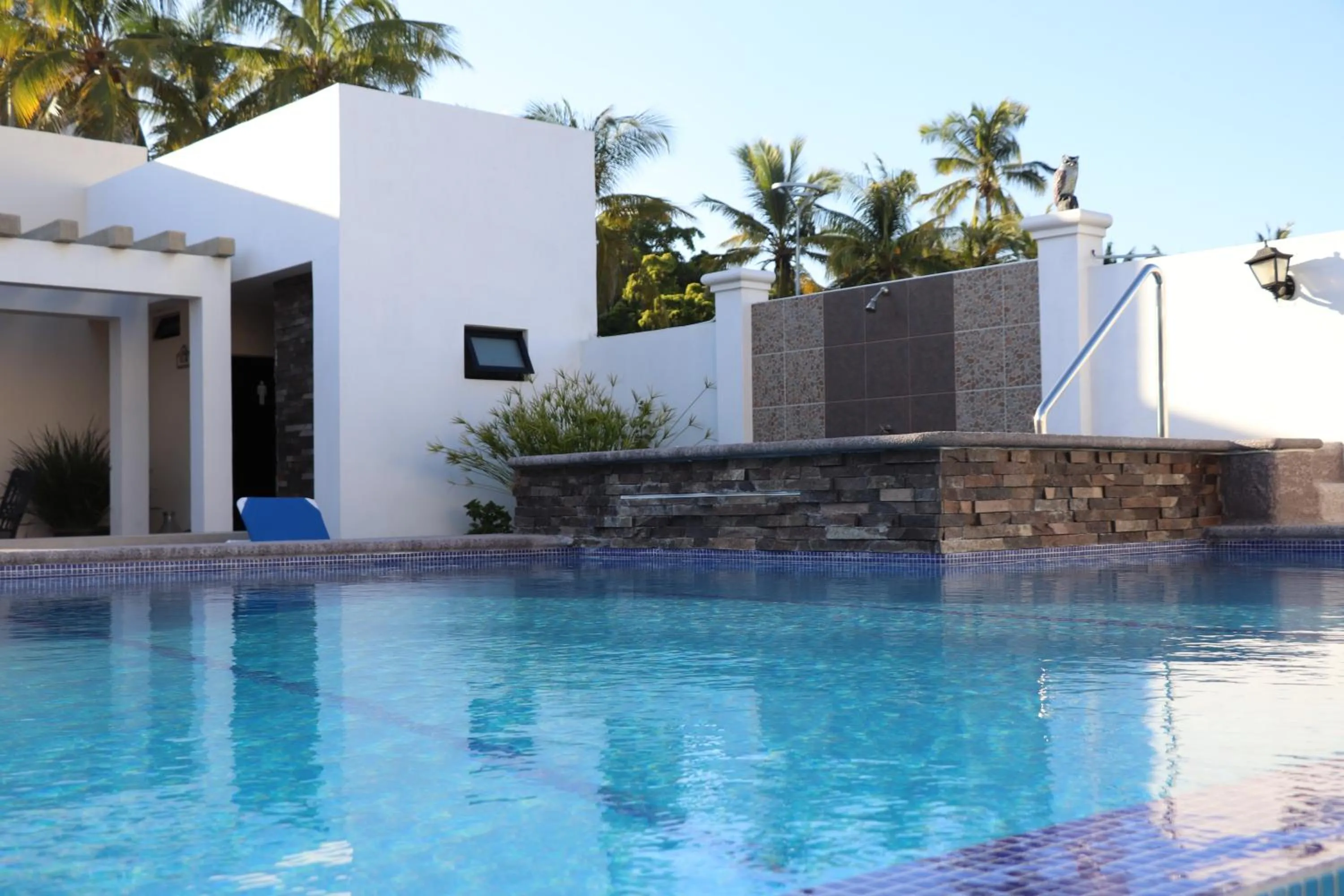 Swimming pool in Mar Sol Bungalows & Hotel