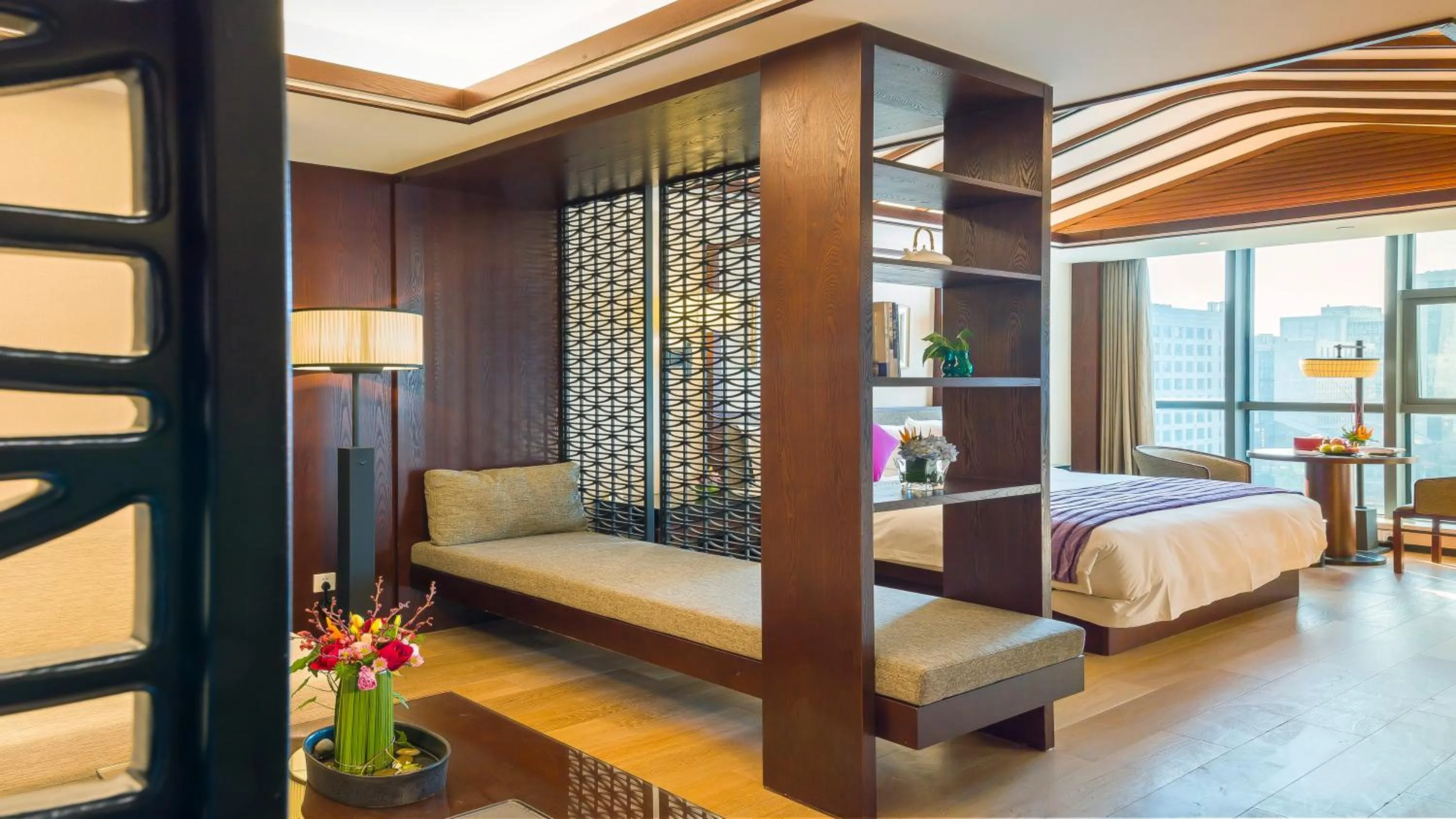 Property building, Bed in SSAW Boutique Hotel Ningbo CBD - Family Friendly & Business Travel