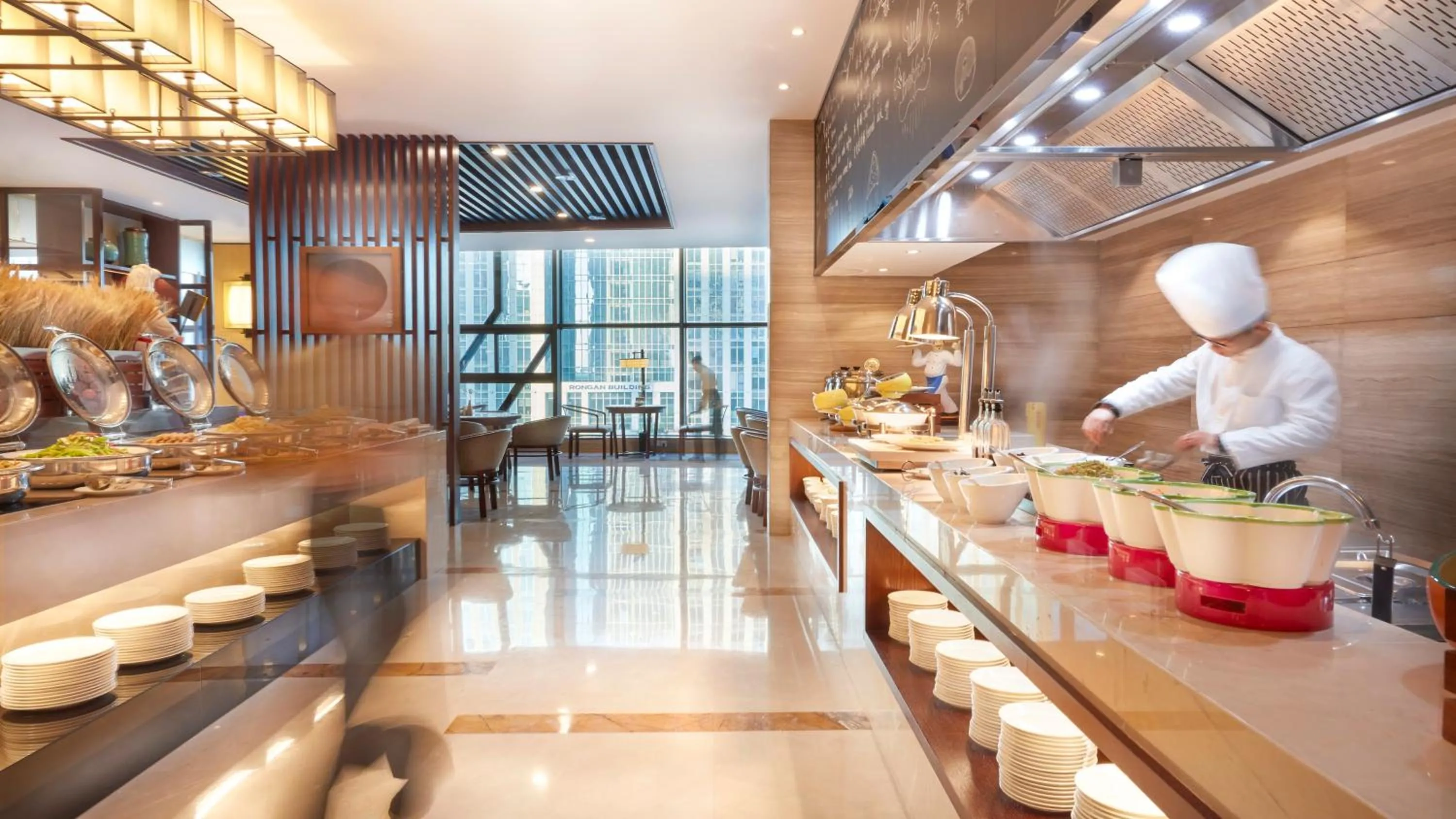 Kitchen or kitchenette in SSAW Boutique Hotel Ningbo CBD - Family Friendly & Business Travel