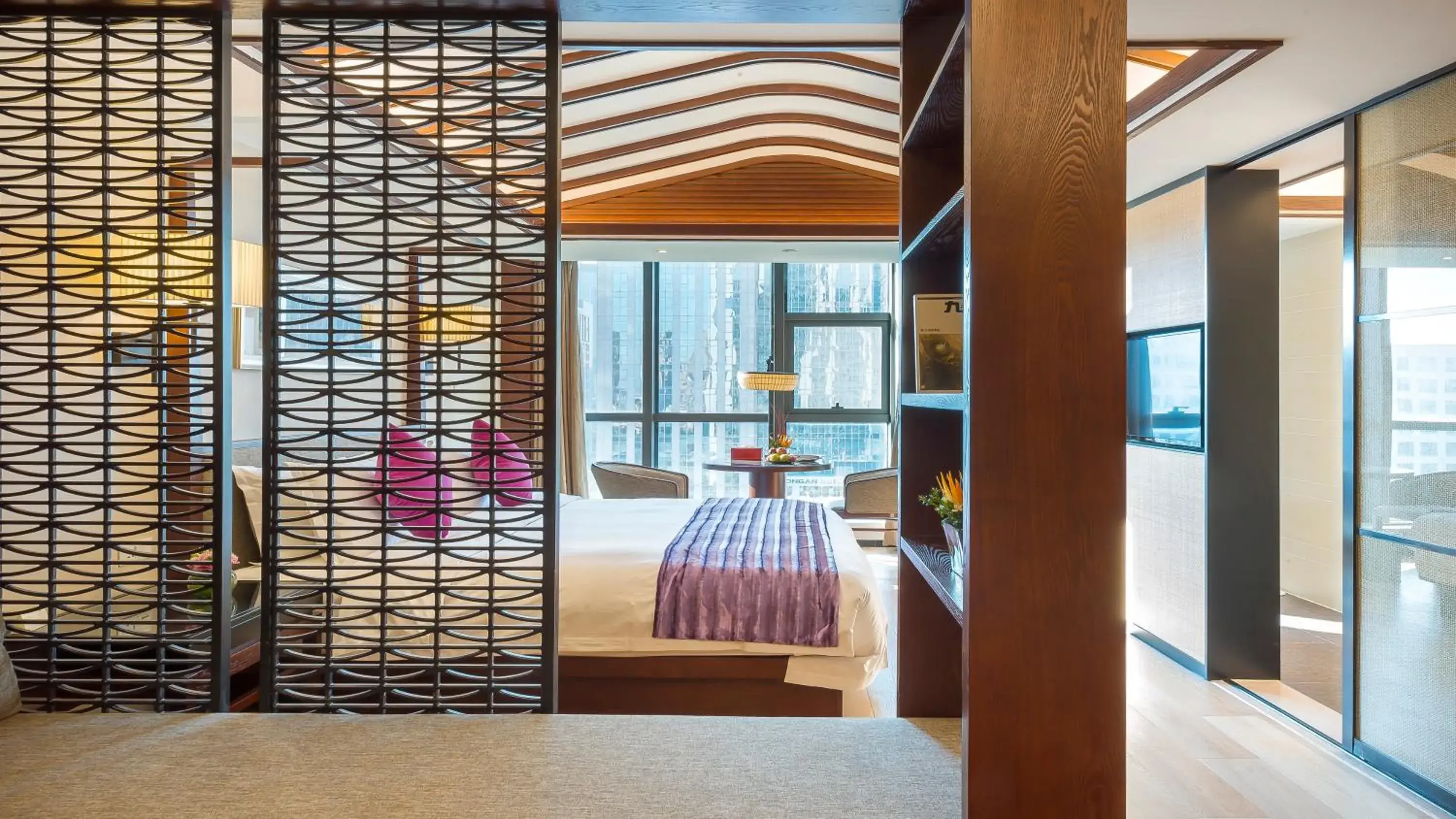 Double Room in SSAW Boutique Hotel Ningbo CBD - Family Friendly & Business Travel Double Room in SSAW Boutique Hotel Ningbo CBD - Family Friendly & Business Travel