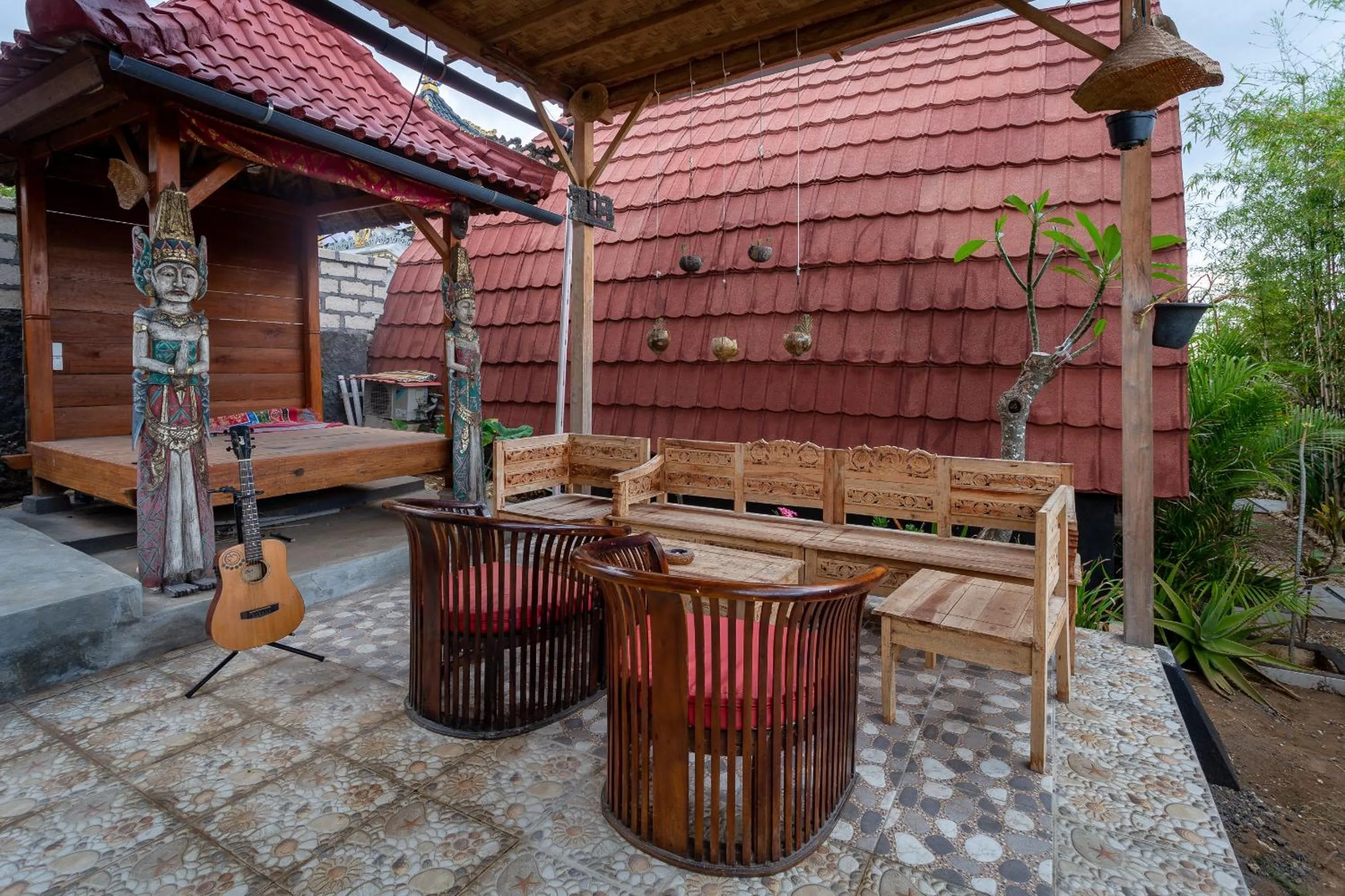 Property building in Penida Krusty Hill by ecommerceloka