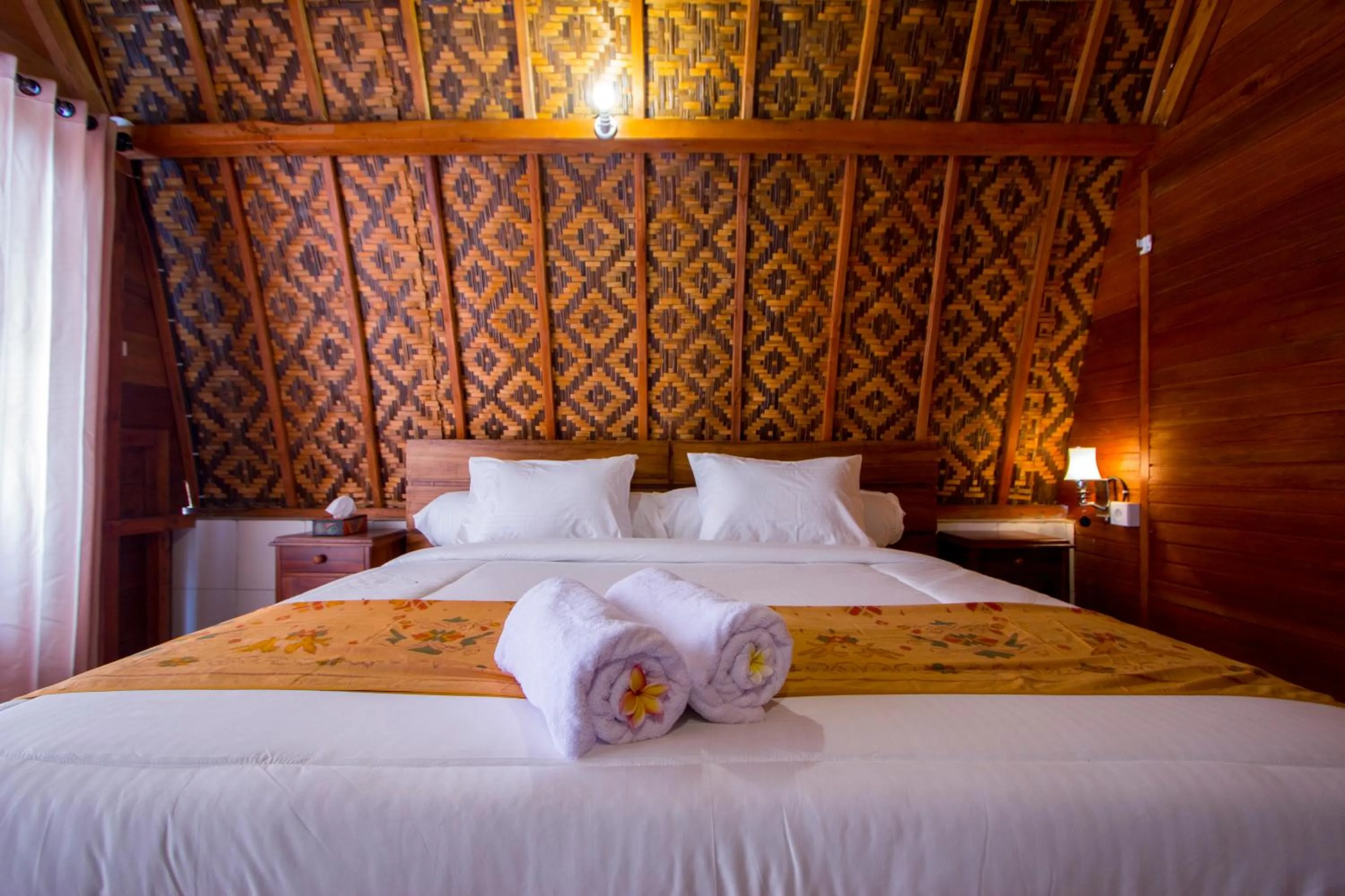 Bed in Penida Krusty Hill by ecommerceloka