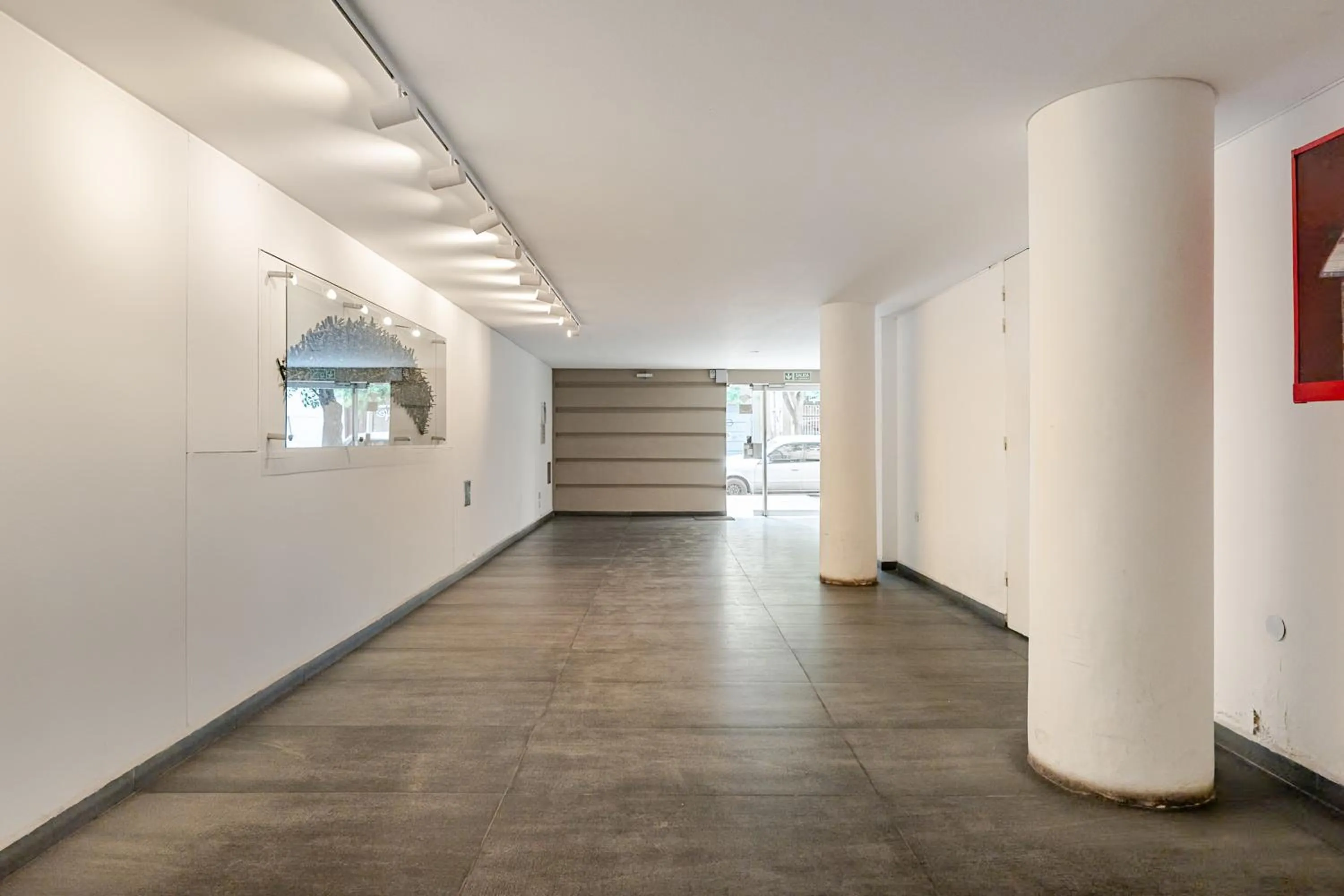 Property building in Departamentos Lugar