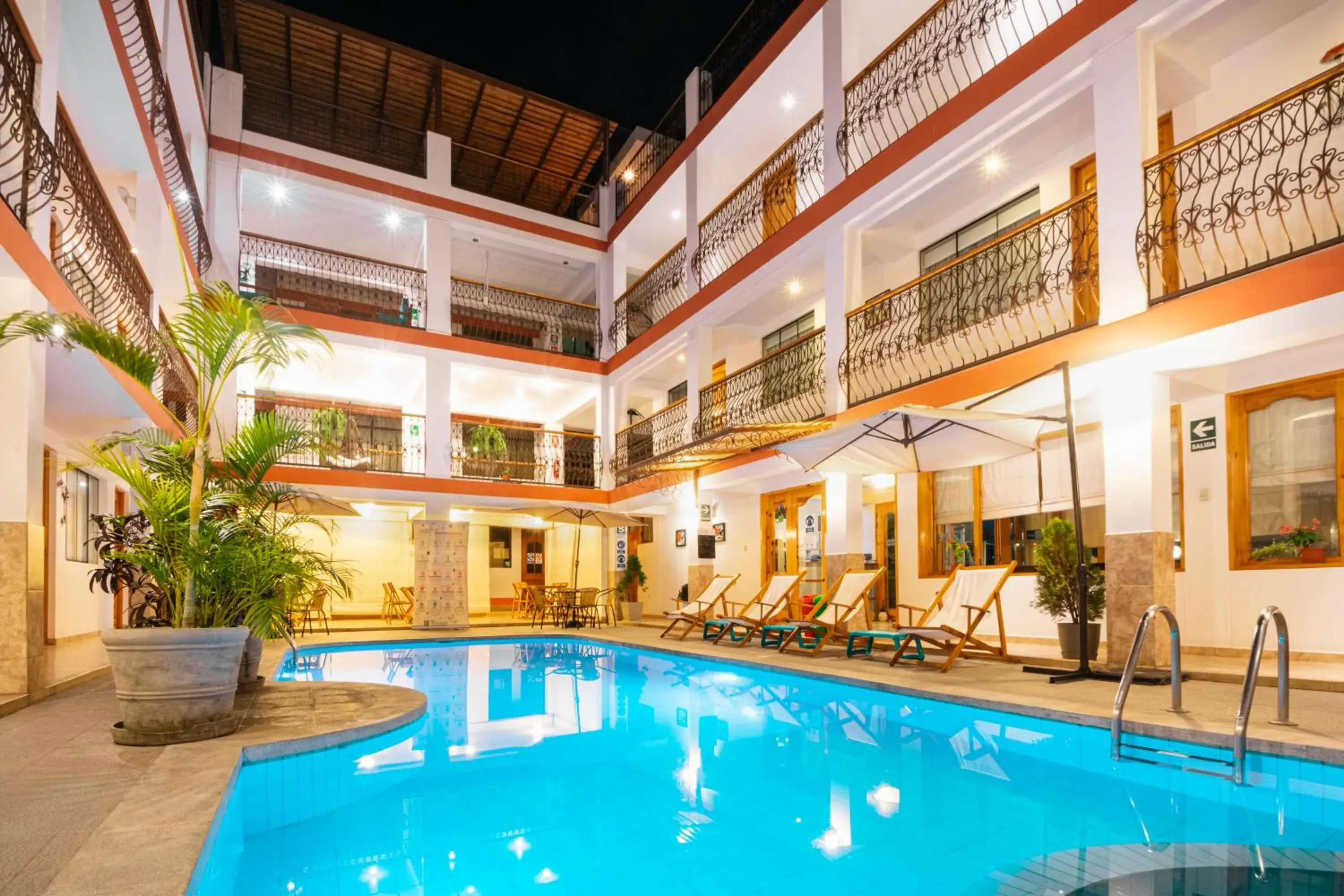 Hotel Las Flores Hotel Las Flores