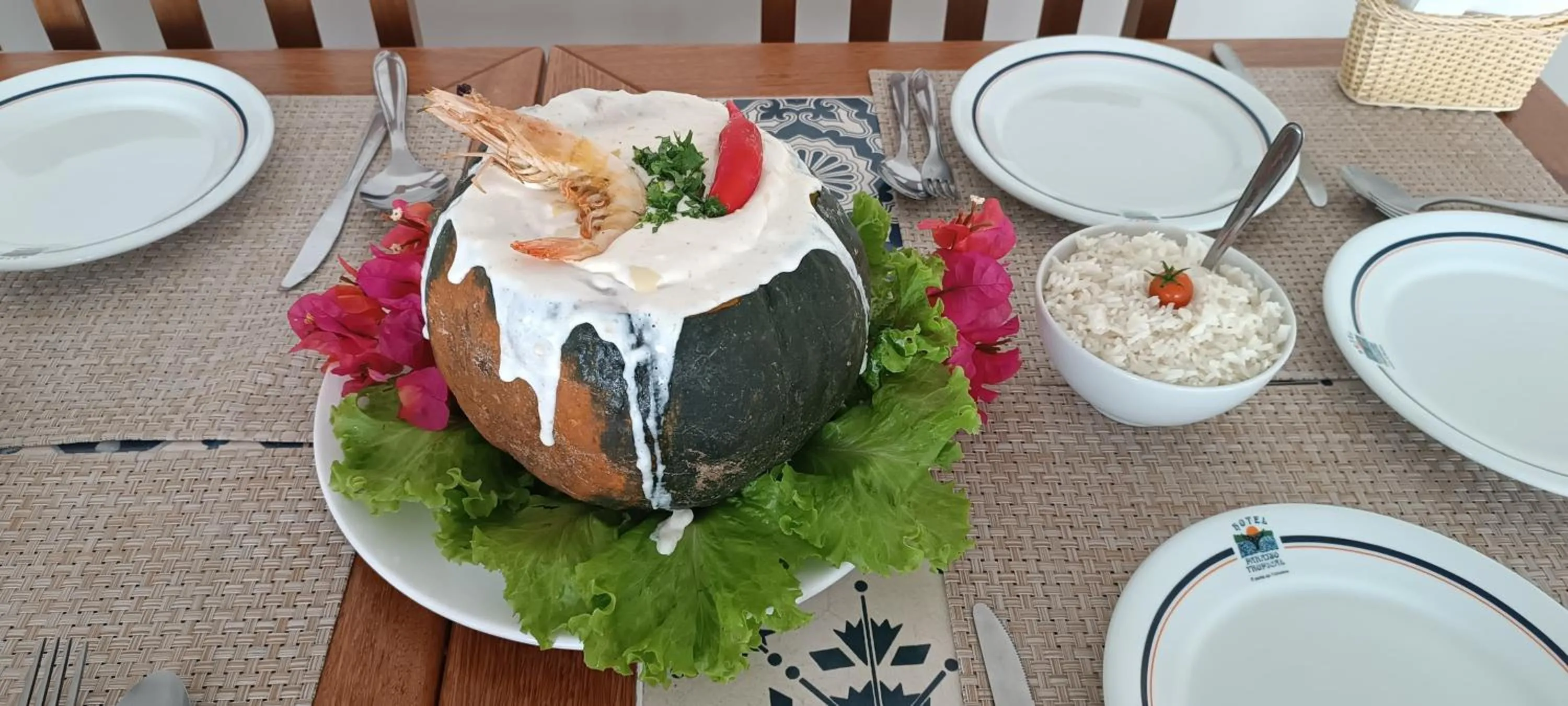 Restaurant/places to eat in Hotel Paraiso Tropical