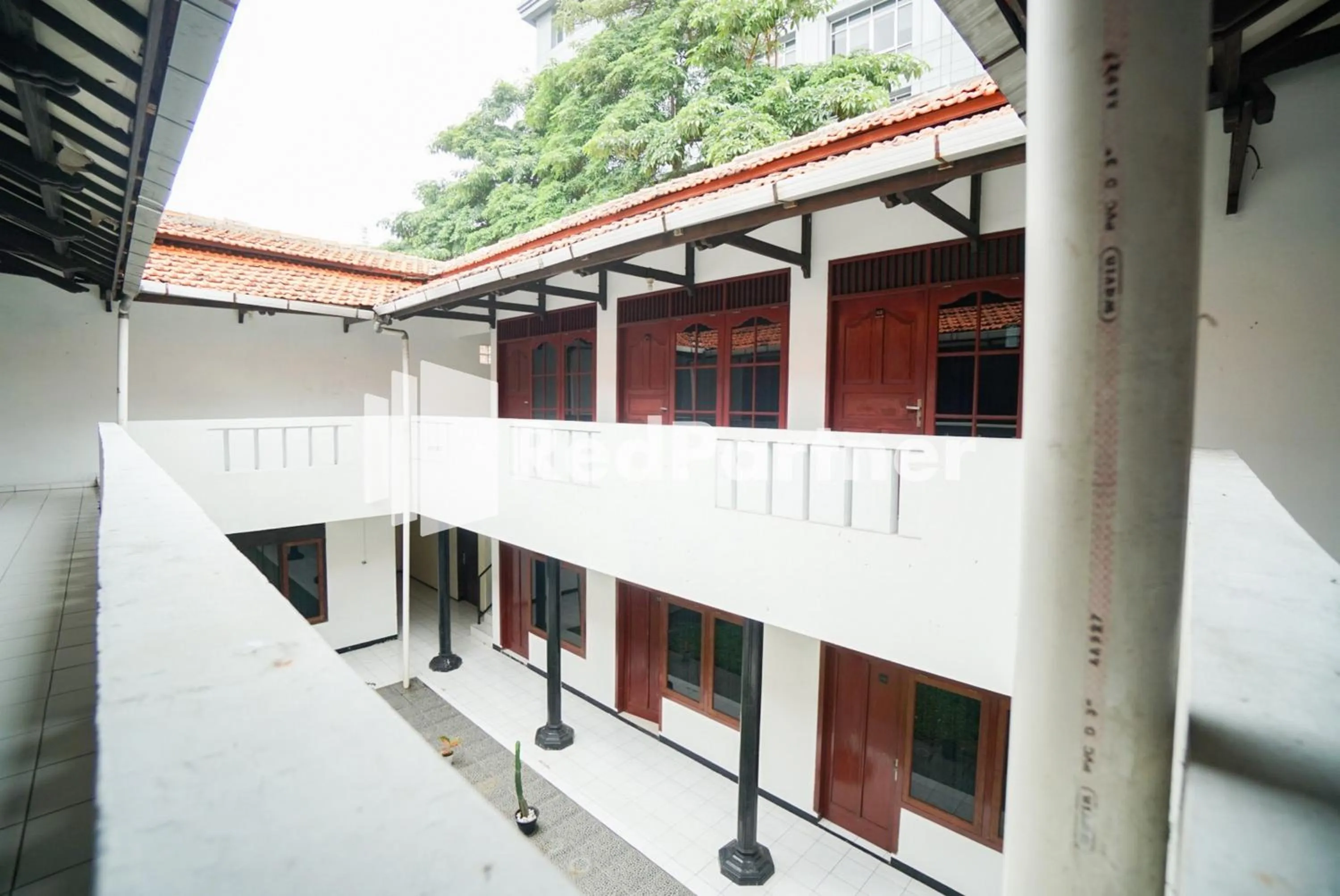 Property building in Hotel Borobudur Kemayoran Syariah Mitra RedDoorz