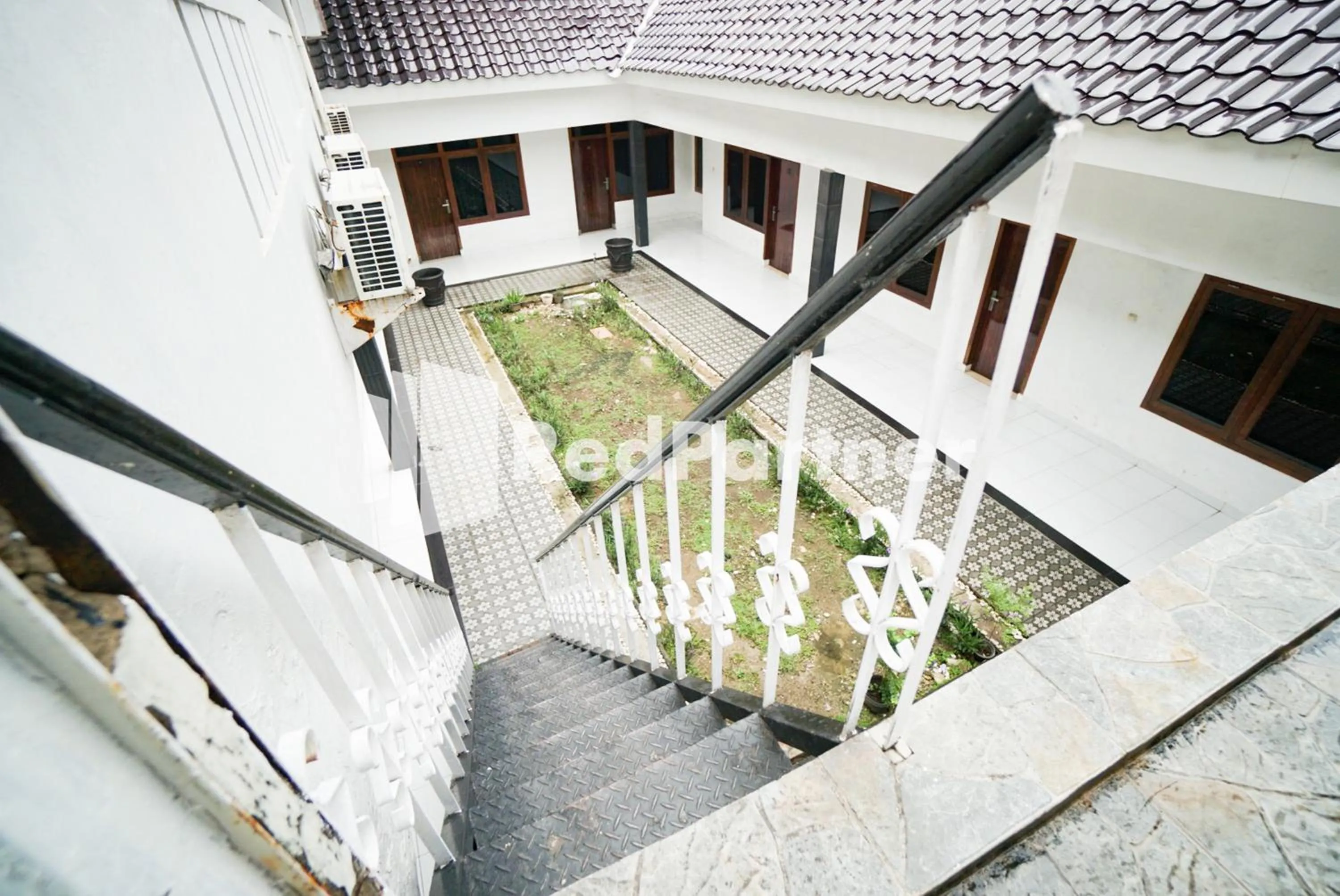 Property building in Hotel Borobudur Kemayoran Syariah Mitra RedDoorz