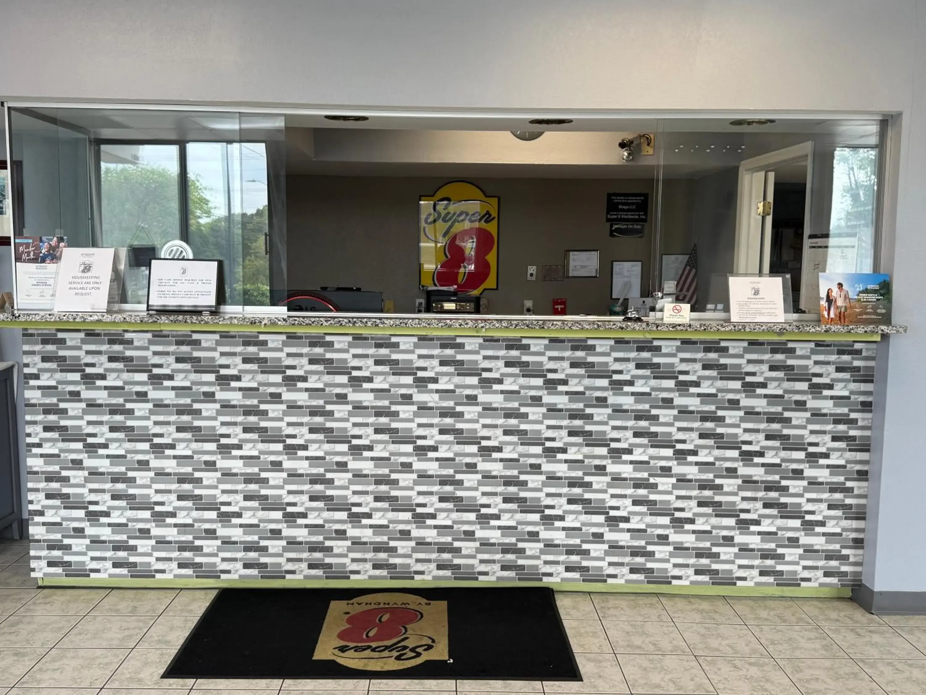 Lobby or reception in Super 8 by Wyndham Manassas Lobby or reception in Super 8 by Wyndham Manassas