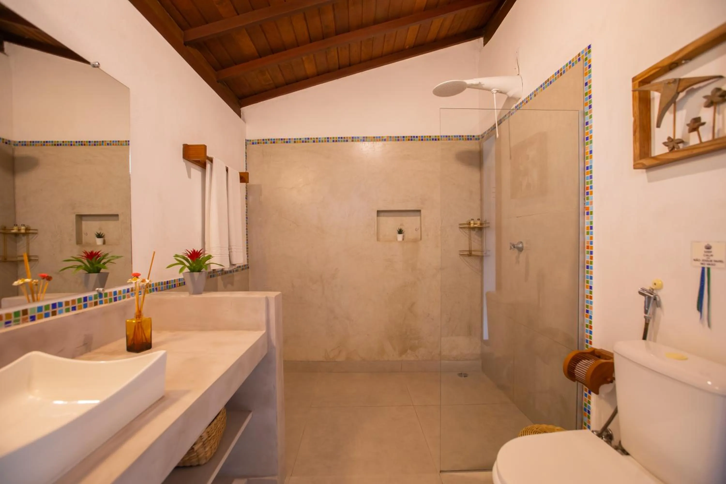 Shower in Pousada Recanto do Arraial