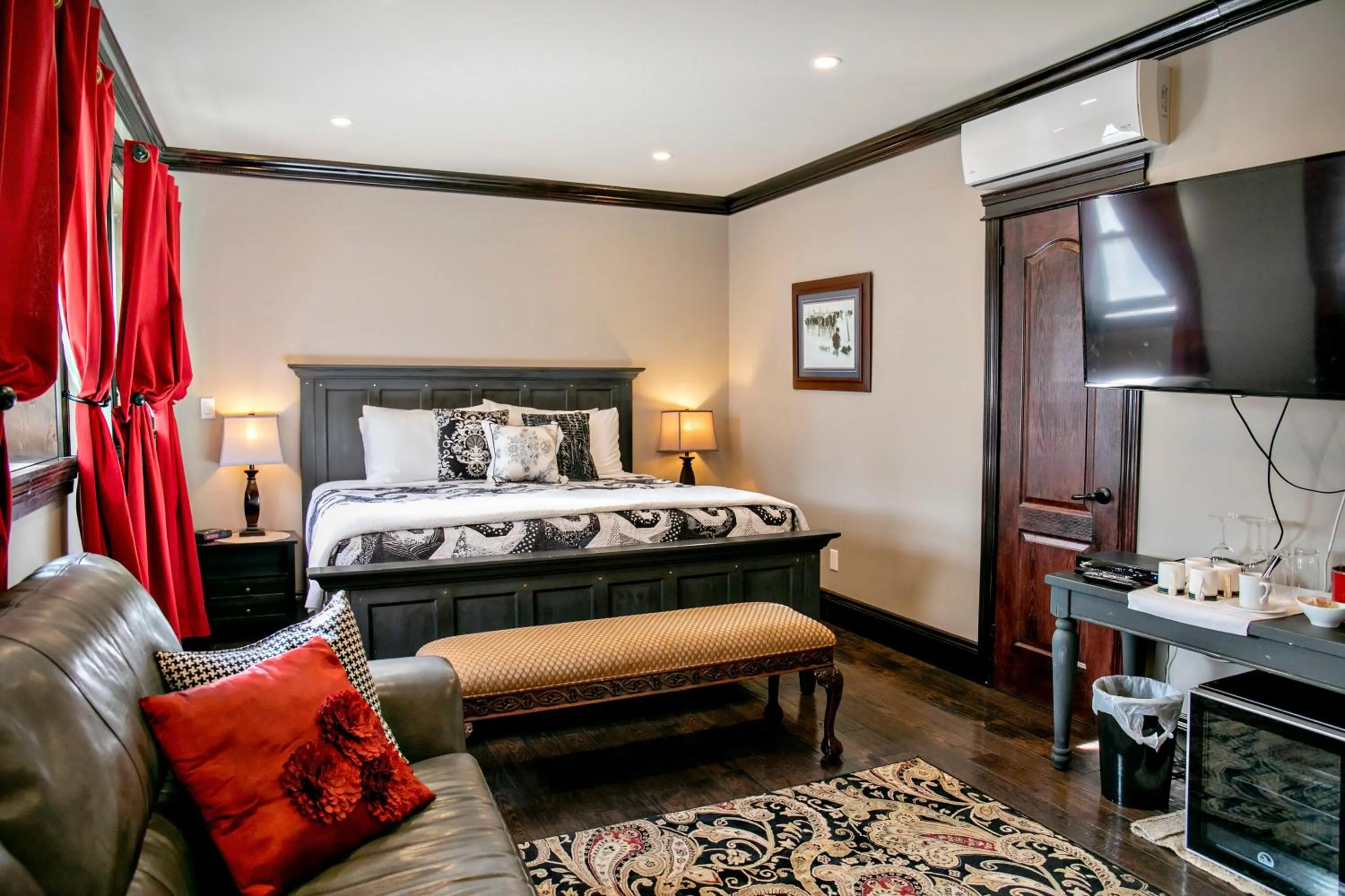 Bed in Puddicombe House