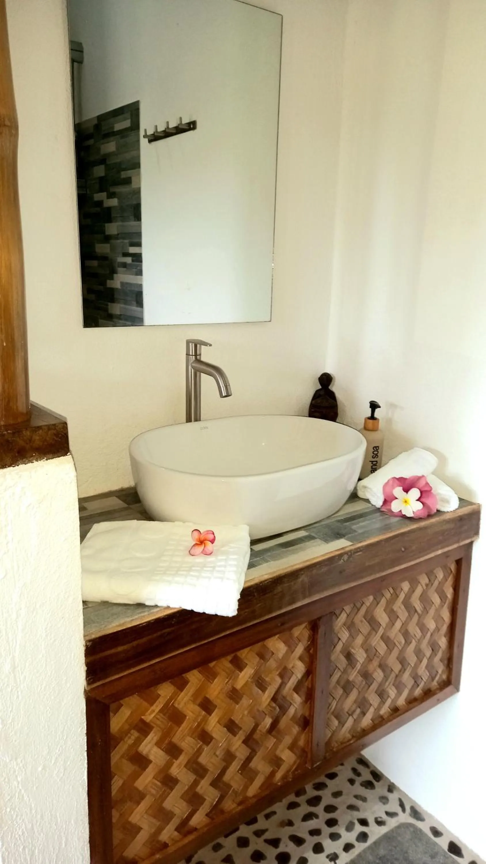 Bathroom in Valerie Lodge