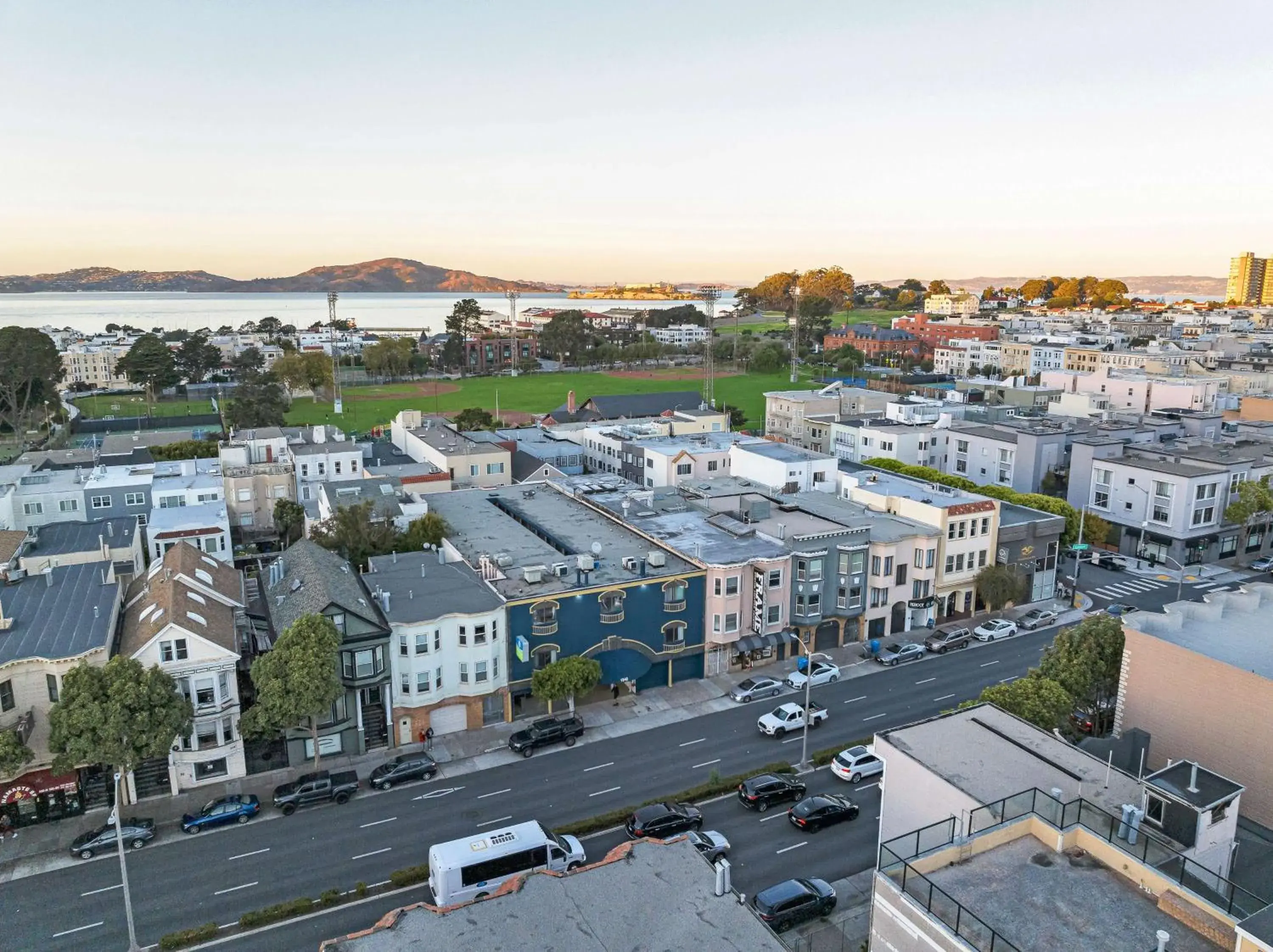 Property building in SureStay by Best Western San Francisco Marina District Property building in SureStay by Best Western San Francisco Marina District