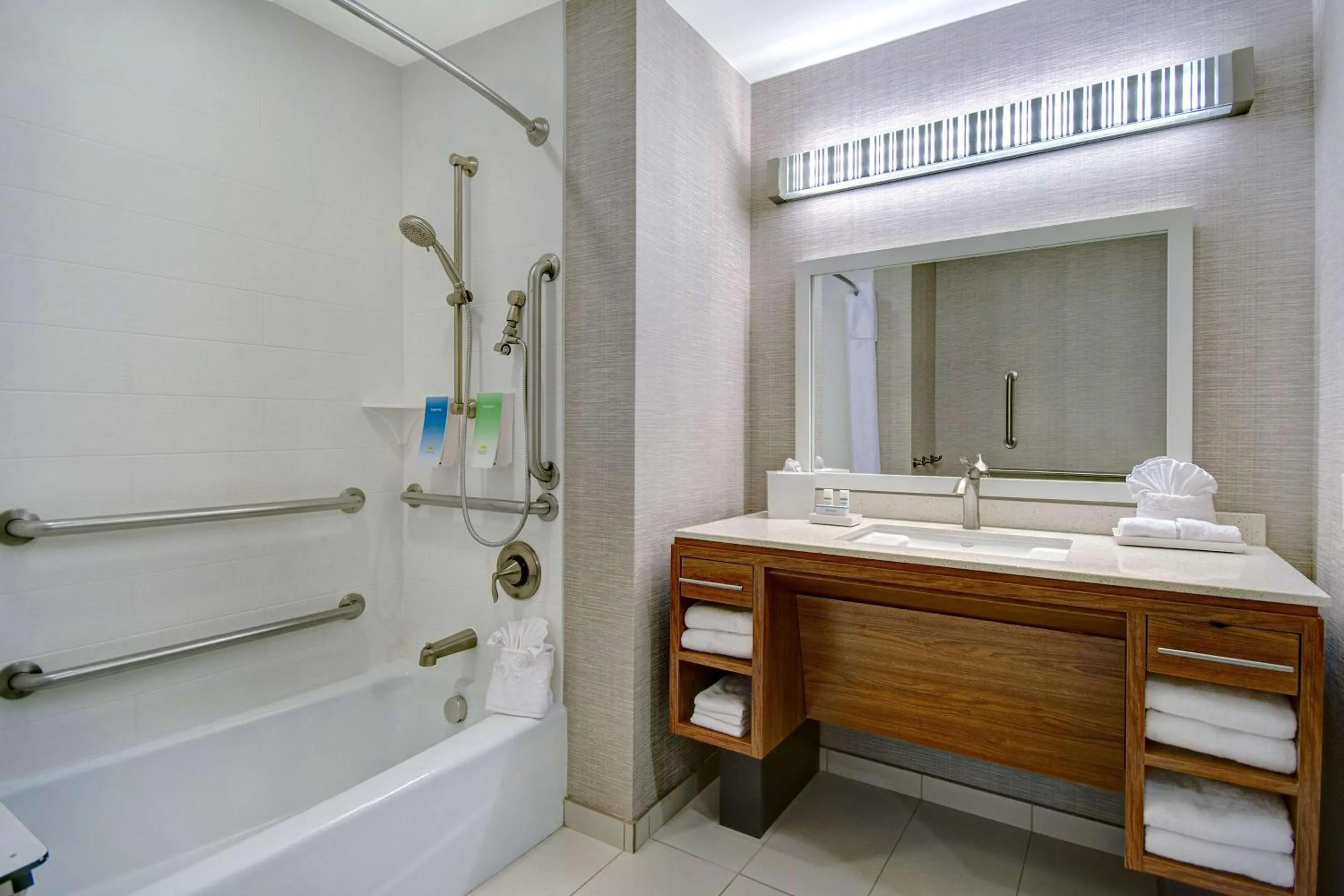 Bathroom in Home2 Suites Dallas-Frisco