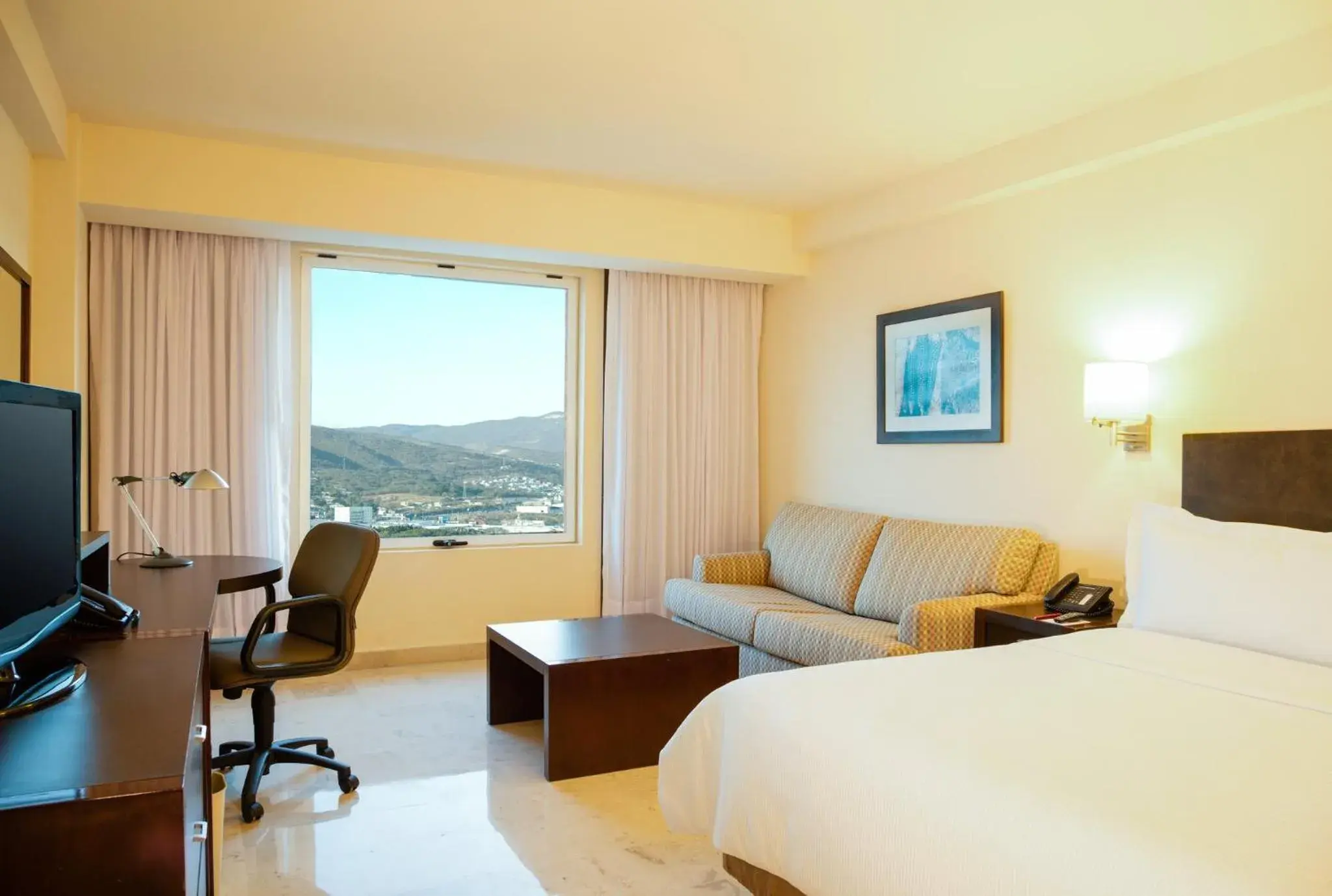 Photo of the whole room, Bed in Fiesta Inn Tuxtla Gutierrez Photo of the whole room, Bed in Fiesta Inn Tuxtla Gutierrez