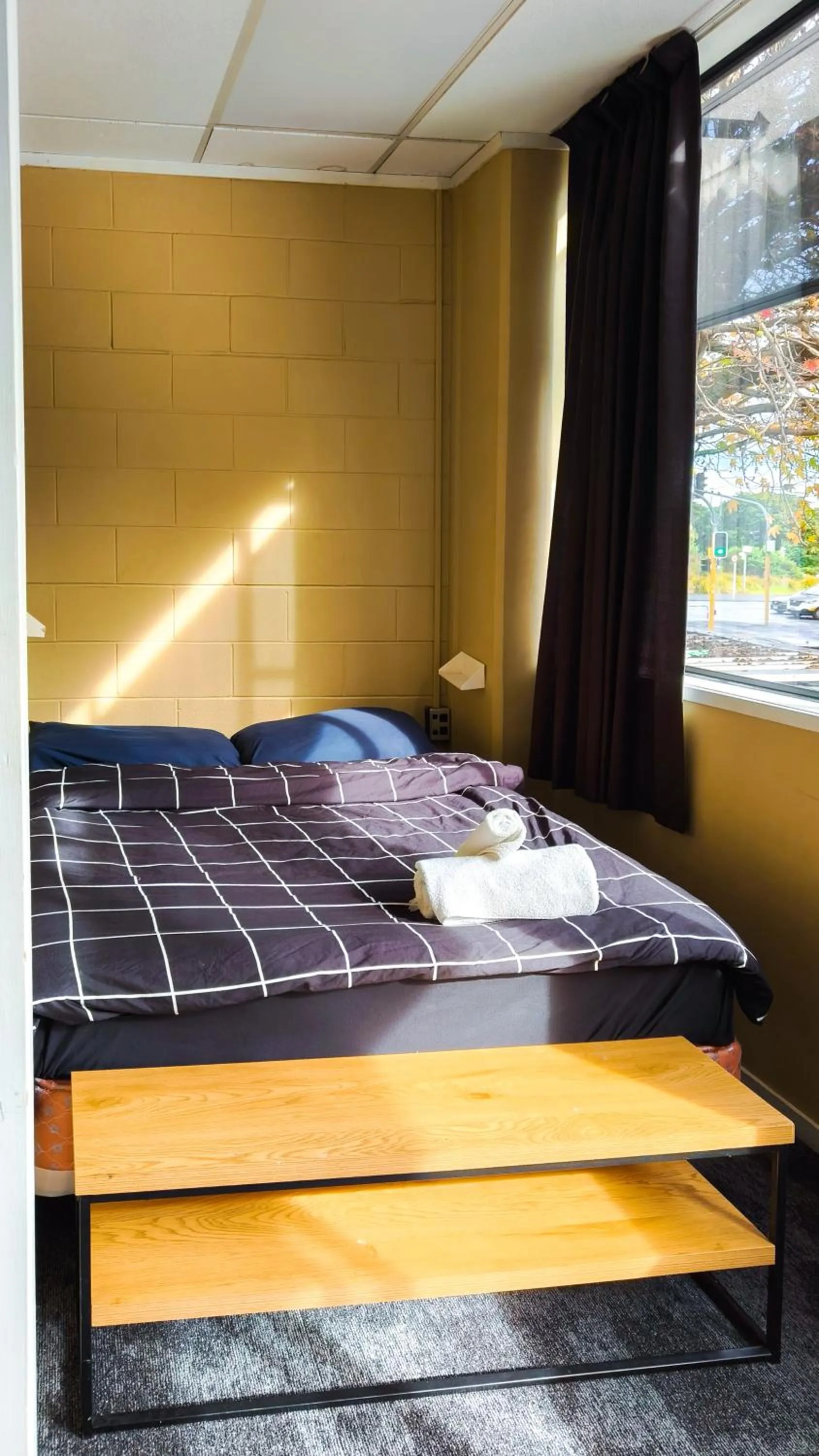 Bedroom, Bed in Silverfern Backpackers