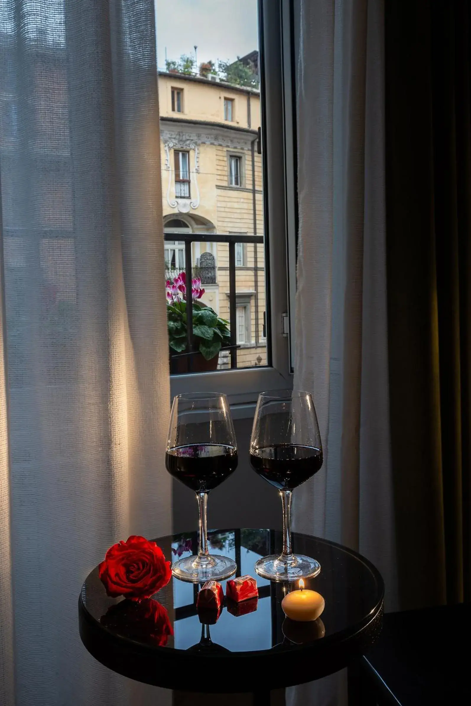 Photo of the whole room in Tula Inn Photo of the whole room in Tula Inn