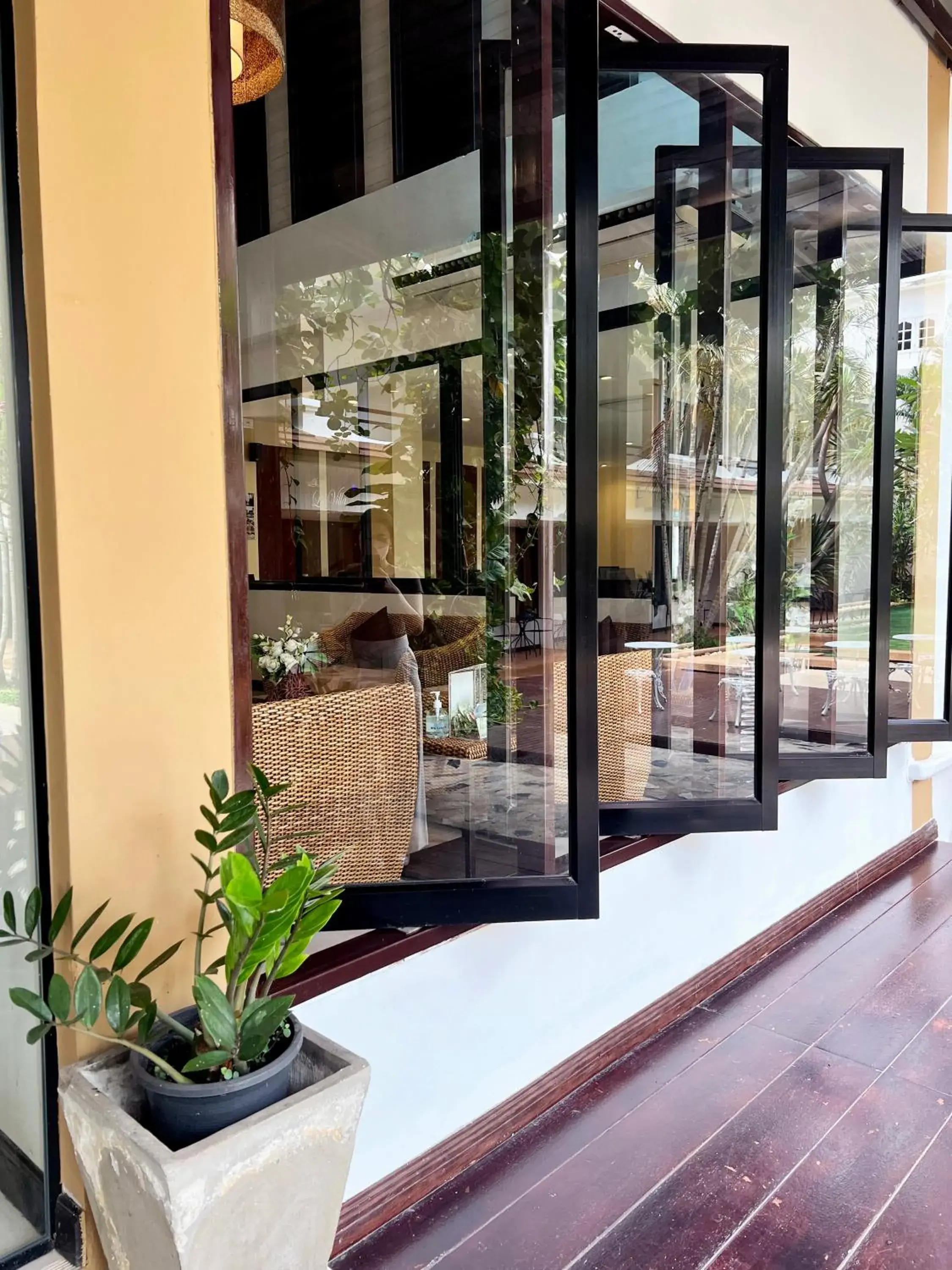 Lobby or reception in Hotel La Villa Khon Kaen Lobby or reception in Hotel La Villa Khon Kaen