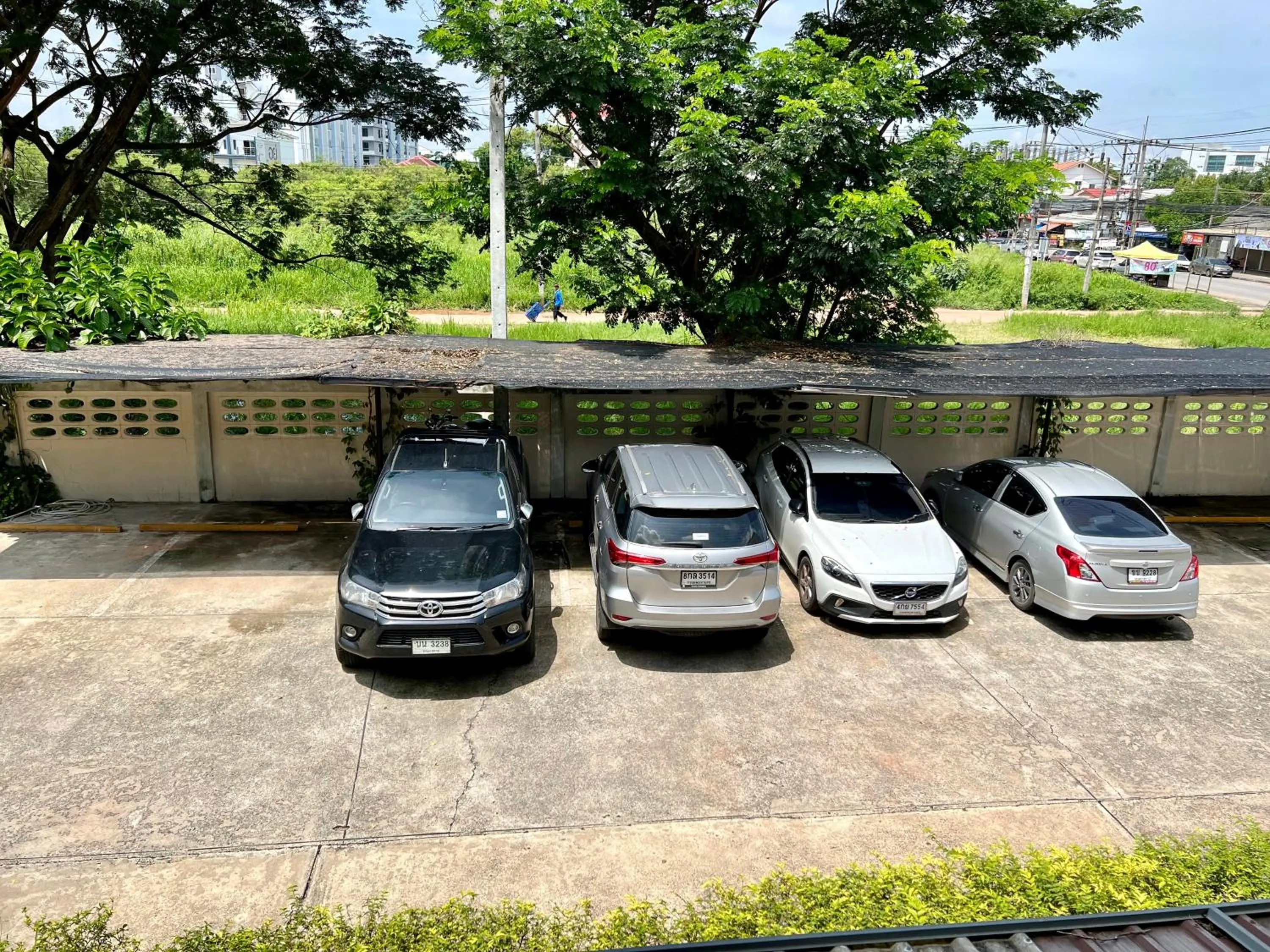 Parking in Hotel La Villa Khon Kaen
