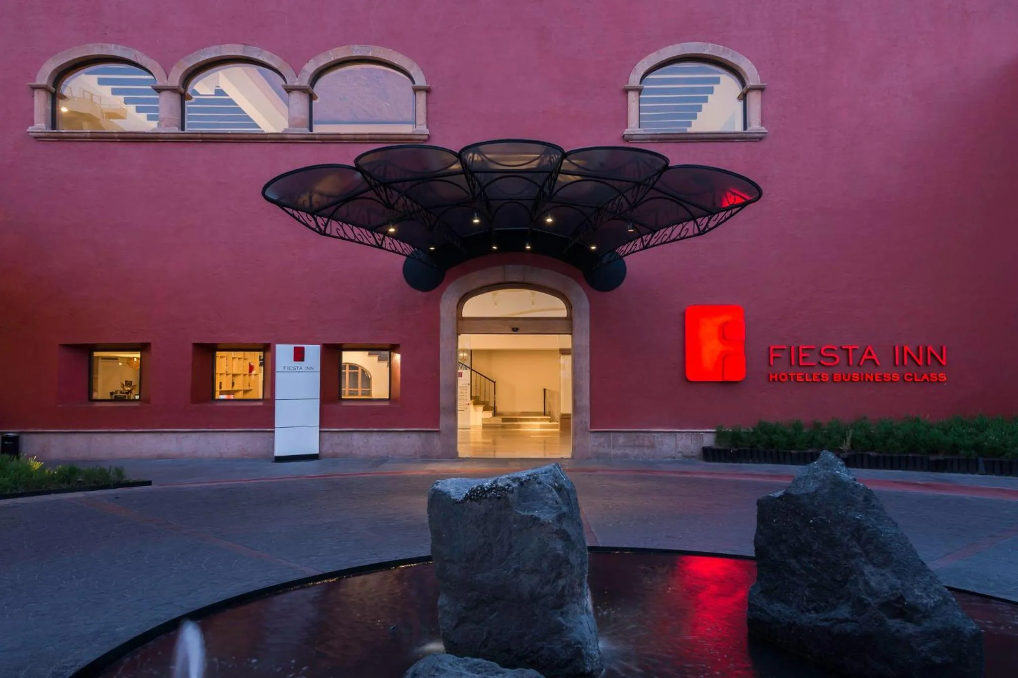 Property building in Fiesta Inn Queretaro