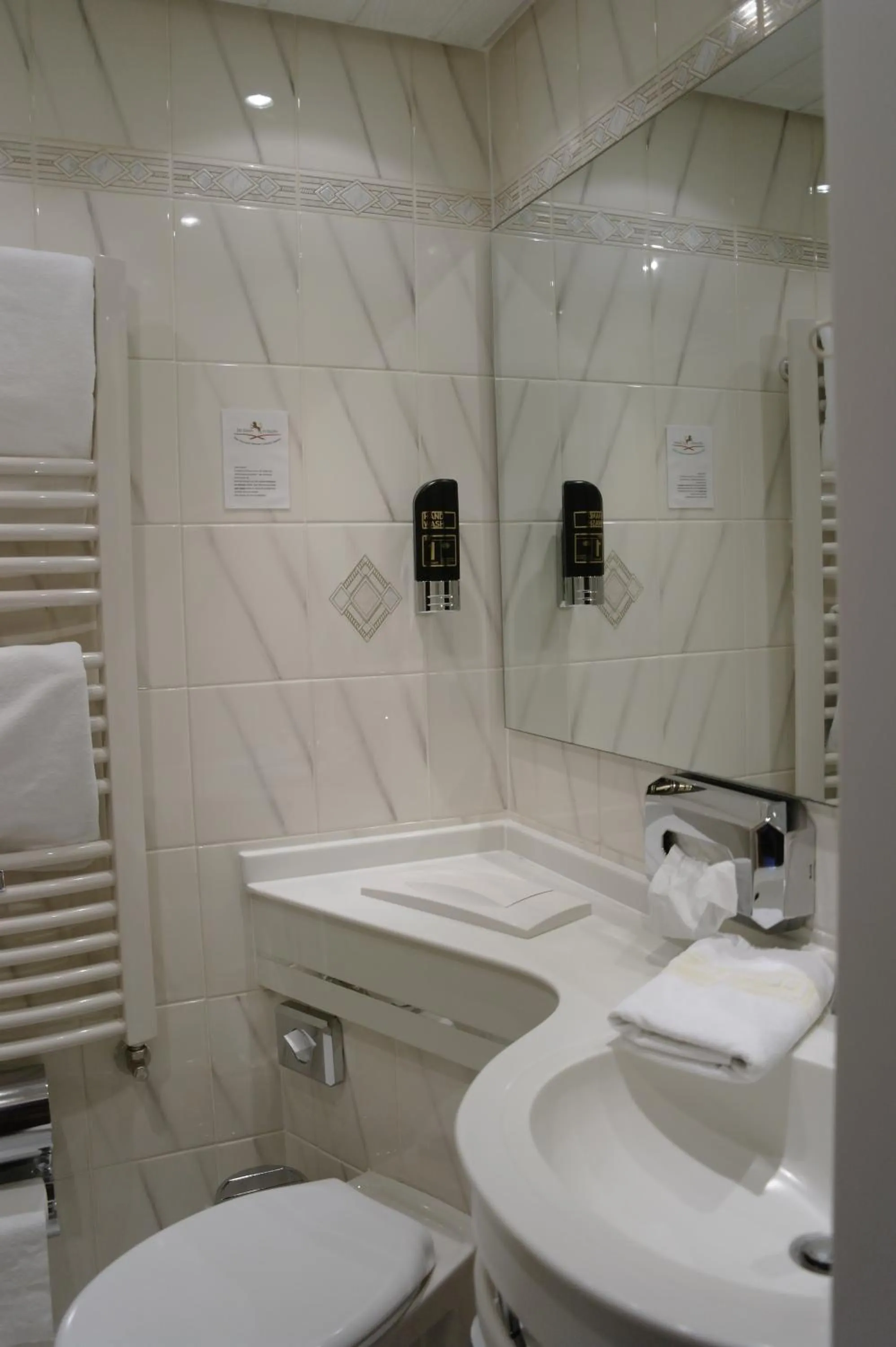 Bathroom in Gästehaus Goethe