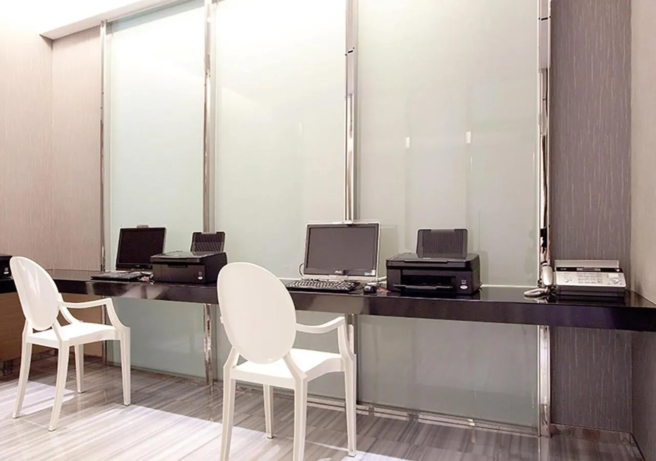 Royal Group Hotel Chang Chien Branch