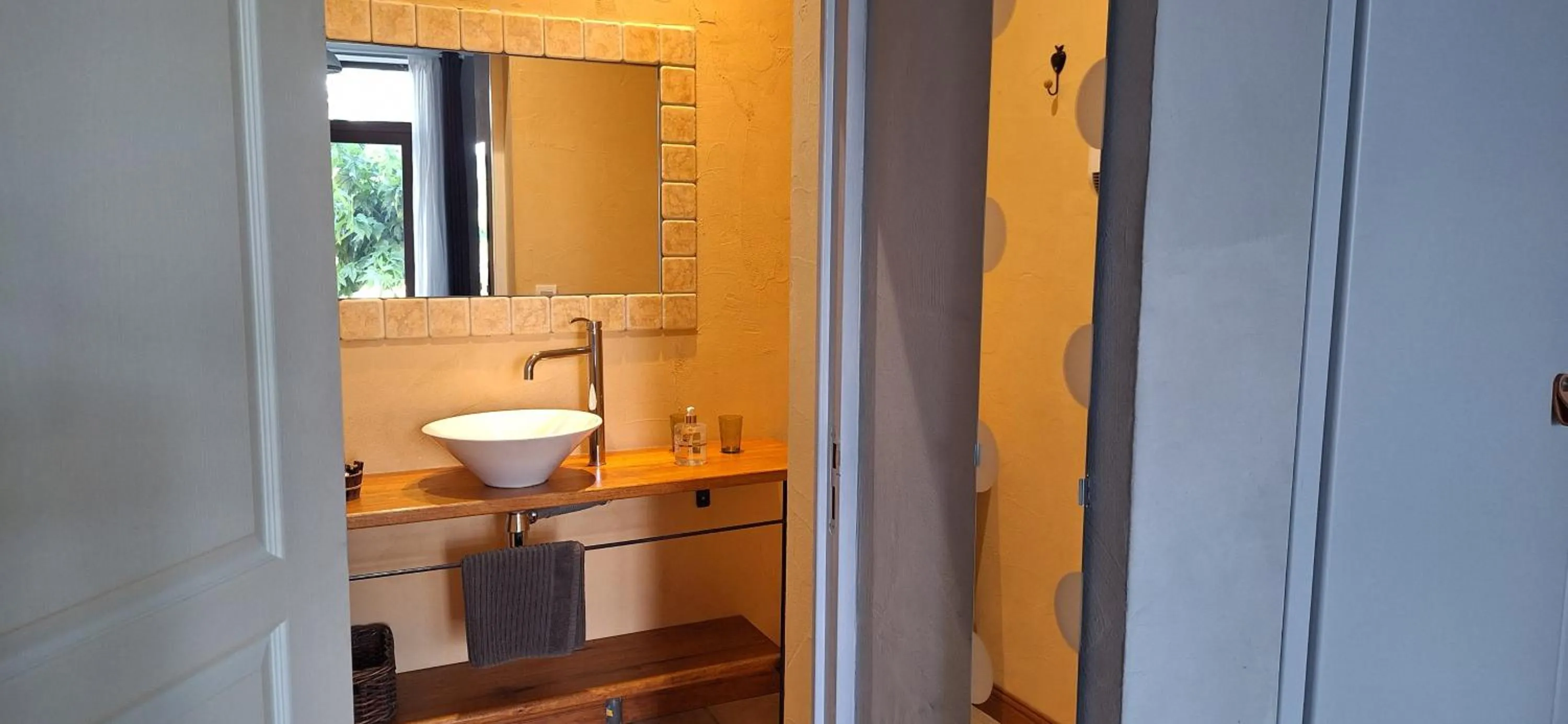 Property building in Château La Sabine