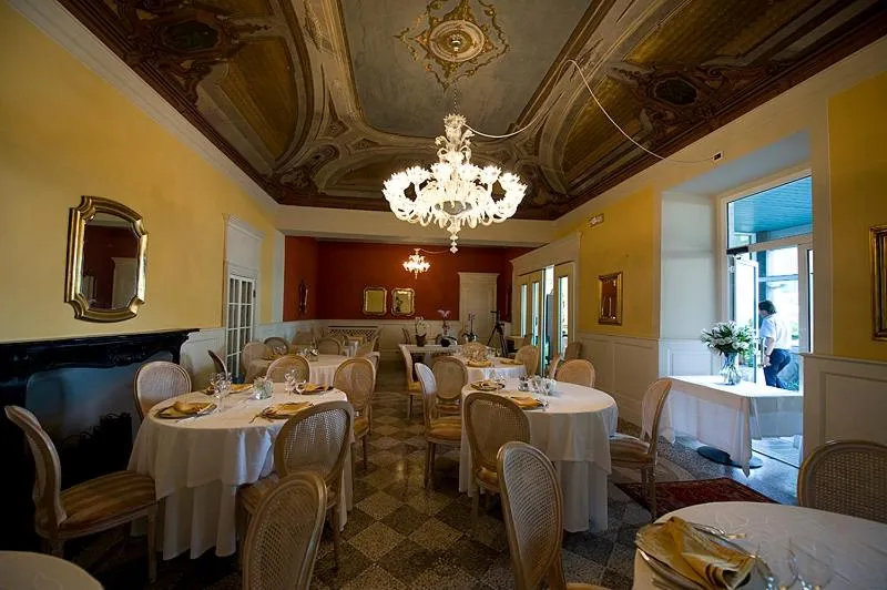 Dining area in Hotel Bettina