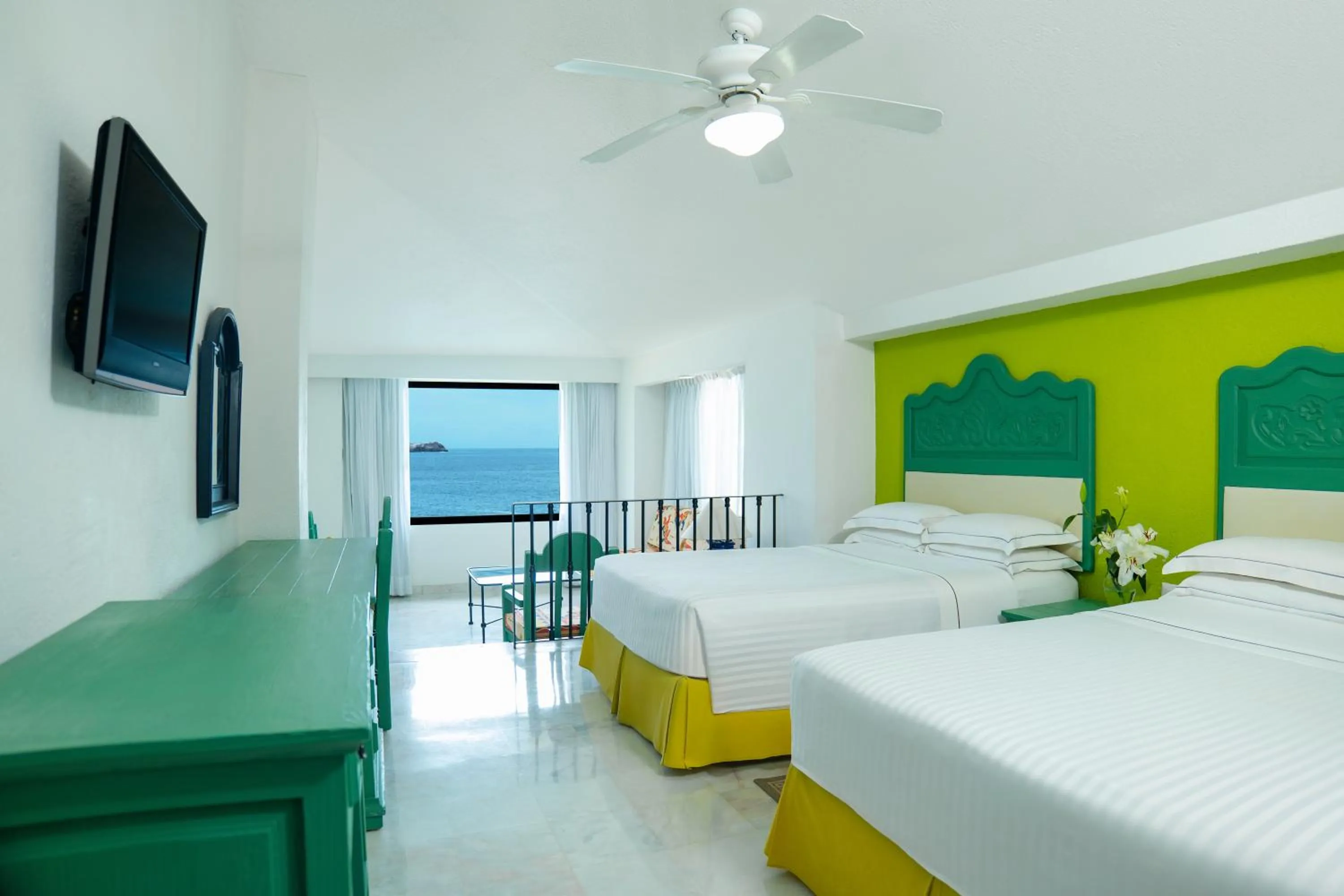 Bed in Barceló Ixtapa - All Inclusive