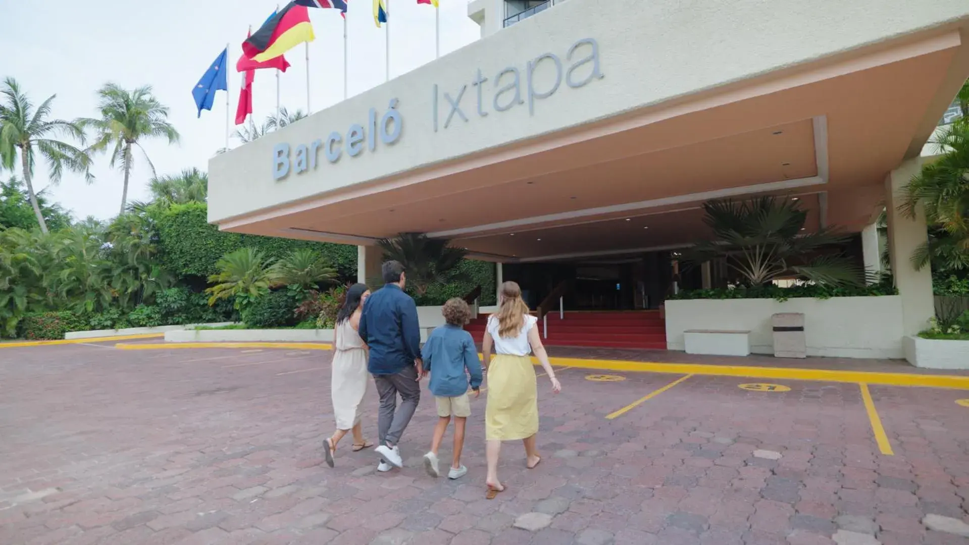 Facade/entrance in Barceló Ixtapa - All Inclusive Facade/entrance in Barceló Ixtapa - All Inclusive