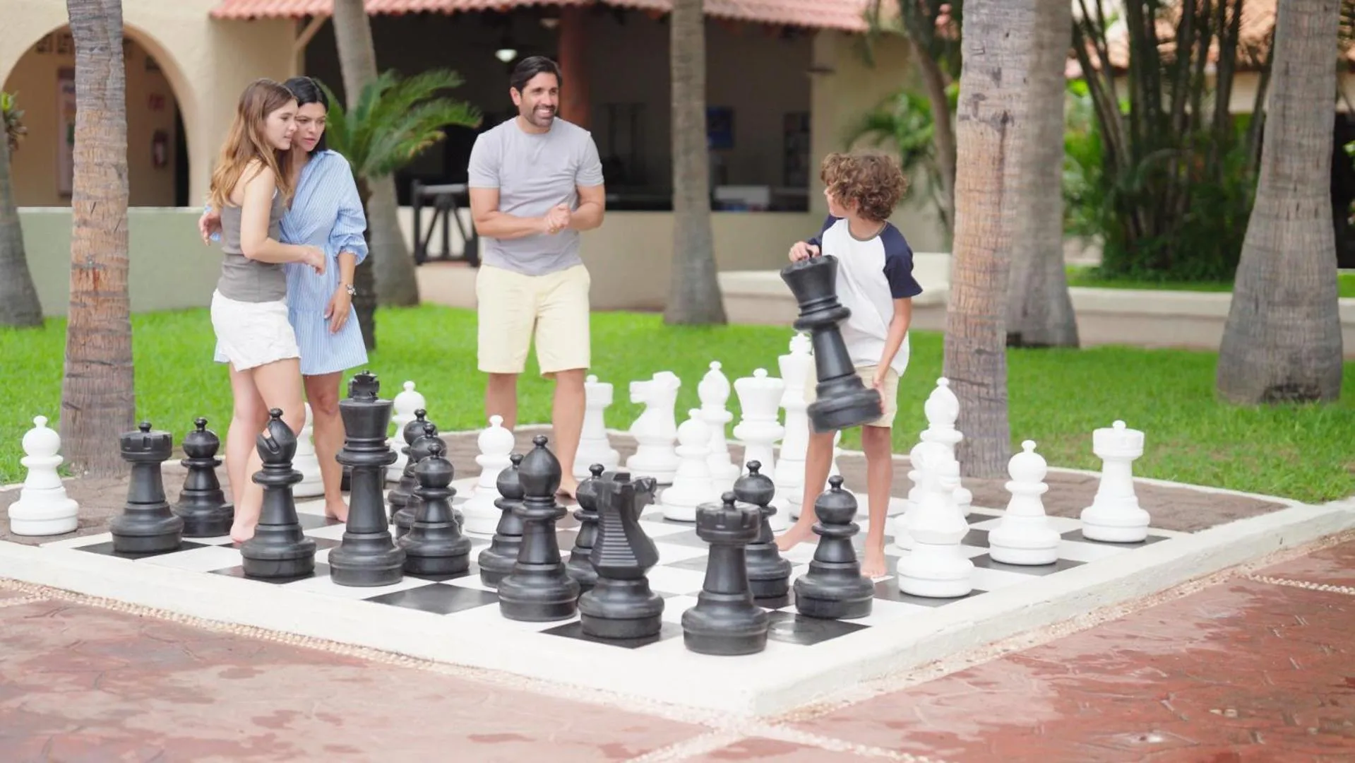 Activities in Barceló Ixtapa - All Inclusive