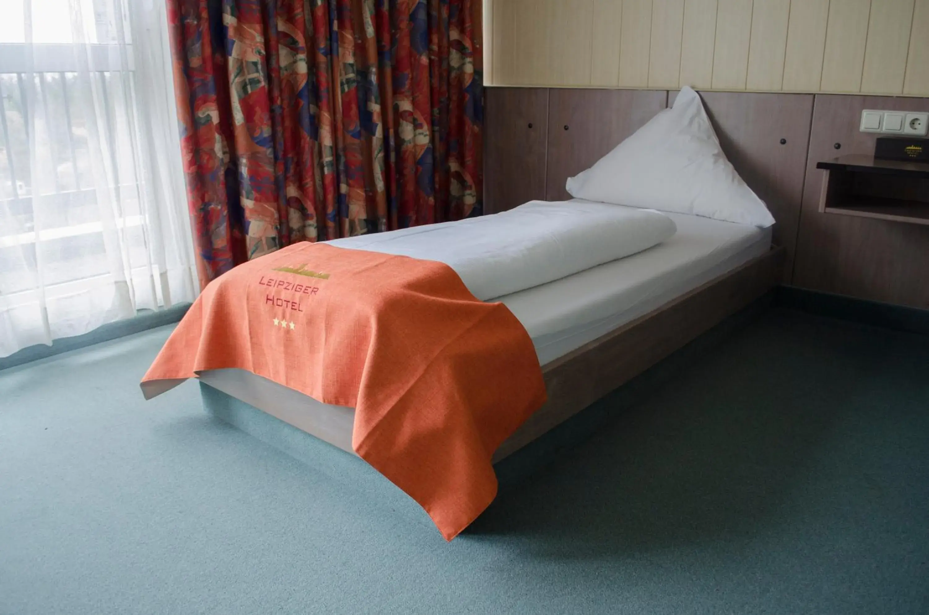 Single Room in Leipziger Hotel Single Room in Leipziger Hotel