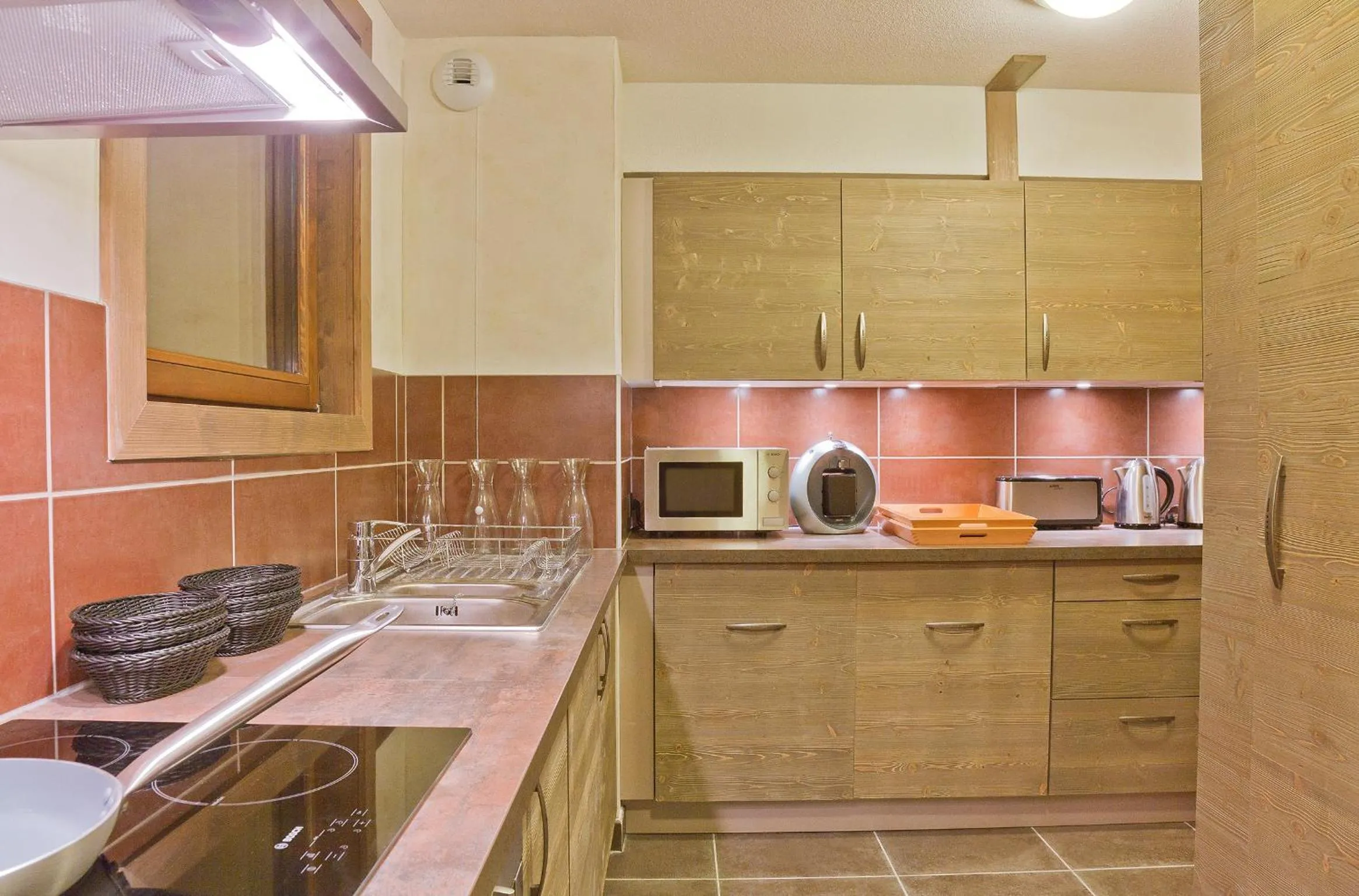 Kitchen or kitchenette in Résidence Les Balcons Platinium Val Thorens