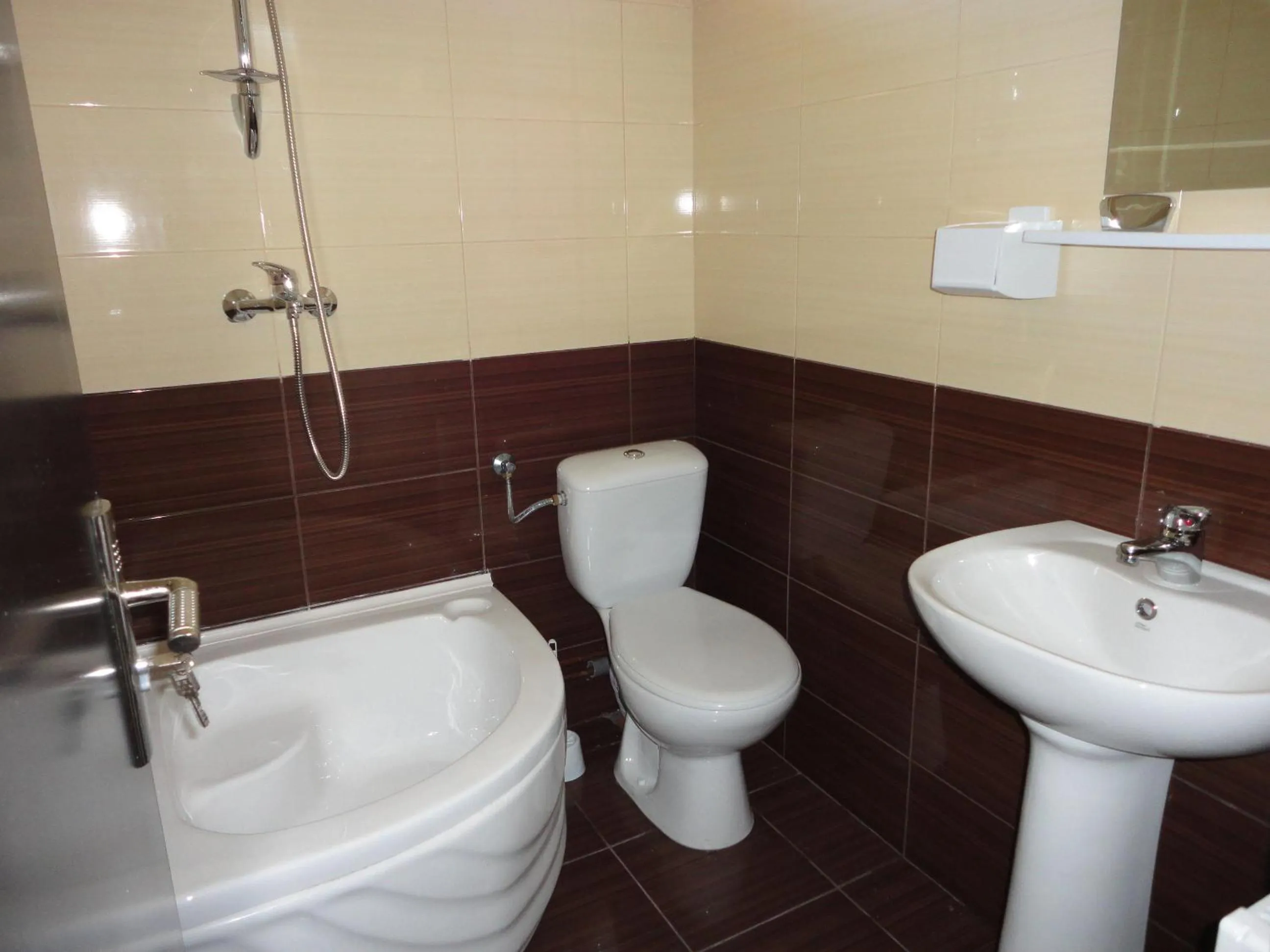 Bathroom in Villa George