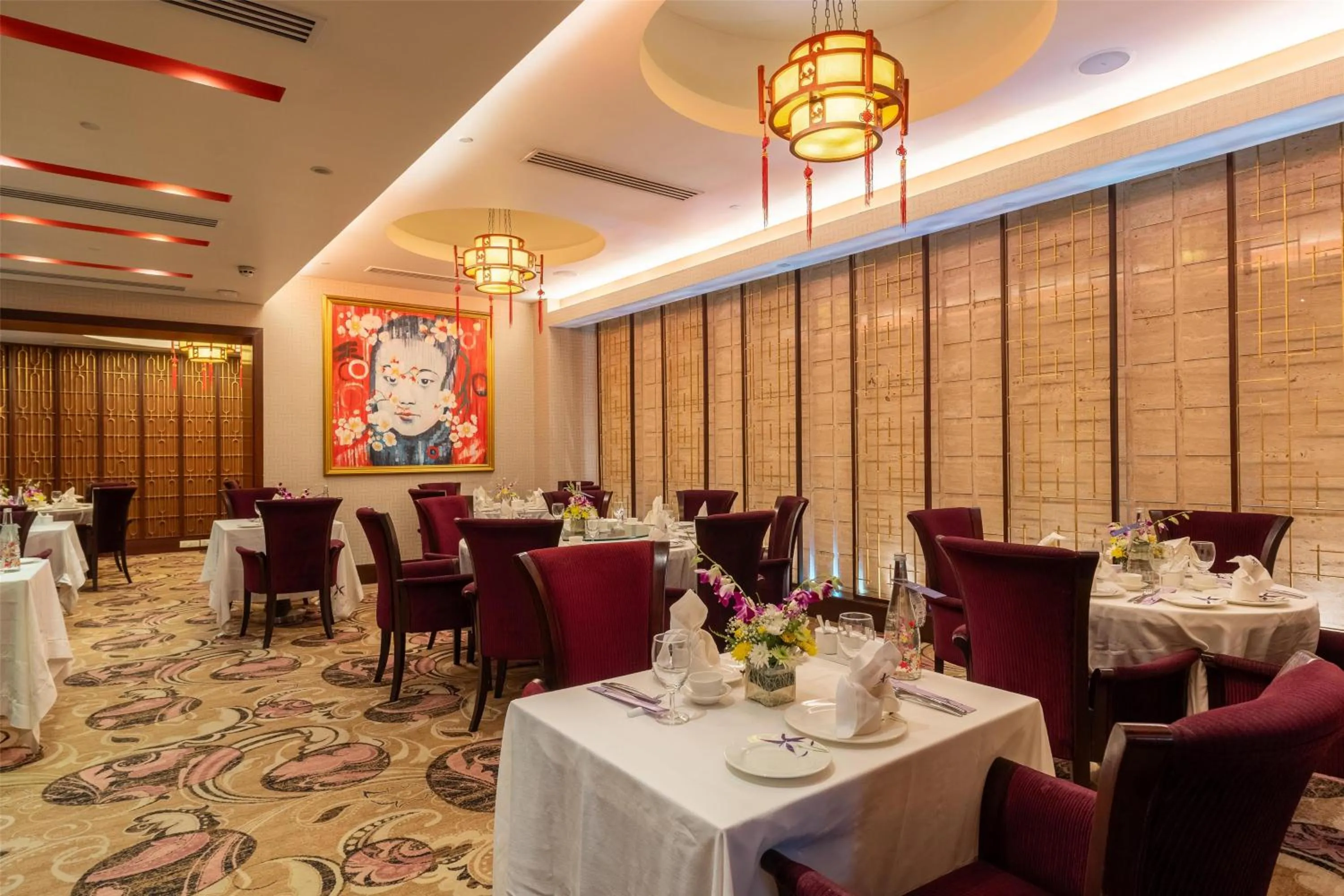 Restaurant/places to eat in Radisson Blu Hotel, Nagpur