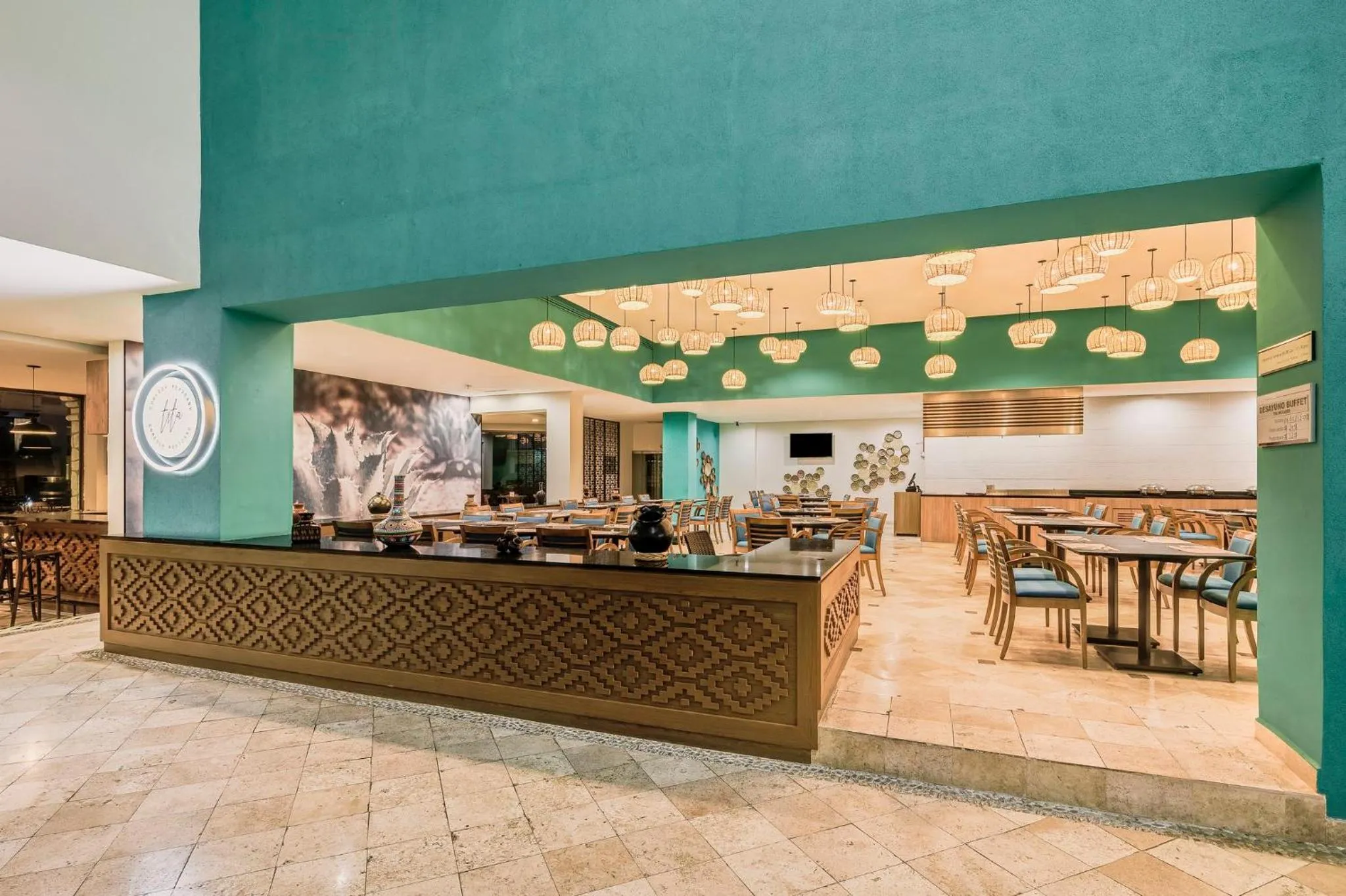 Restaurant/places to eat in Fiesta Inn Oaxaca