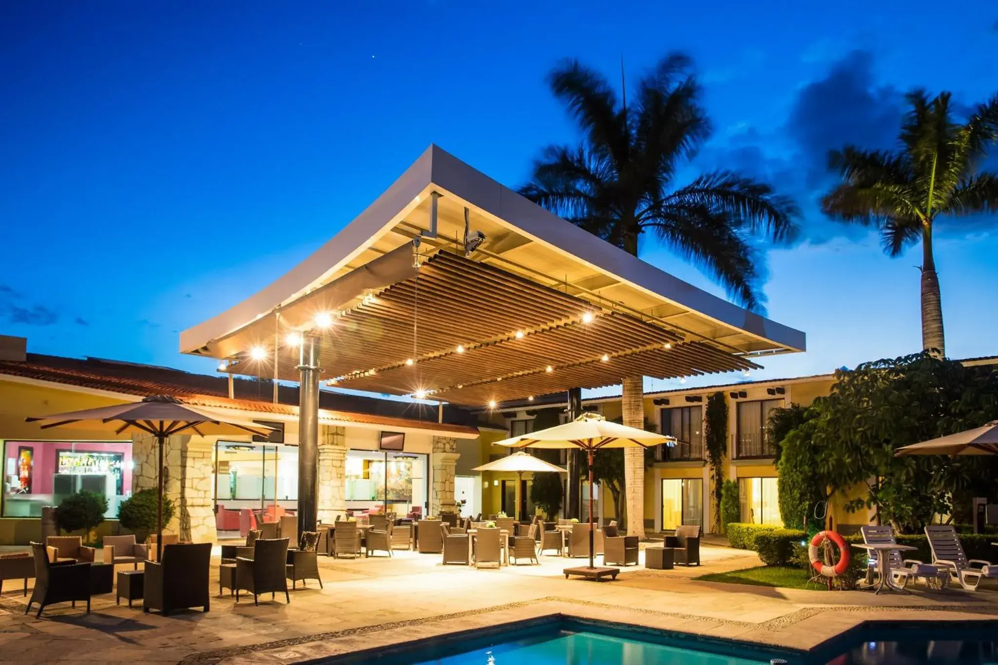 Property building in Fiesta Inn Oaxaca Property building in Fiesta Inn Oaxaca