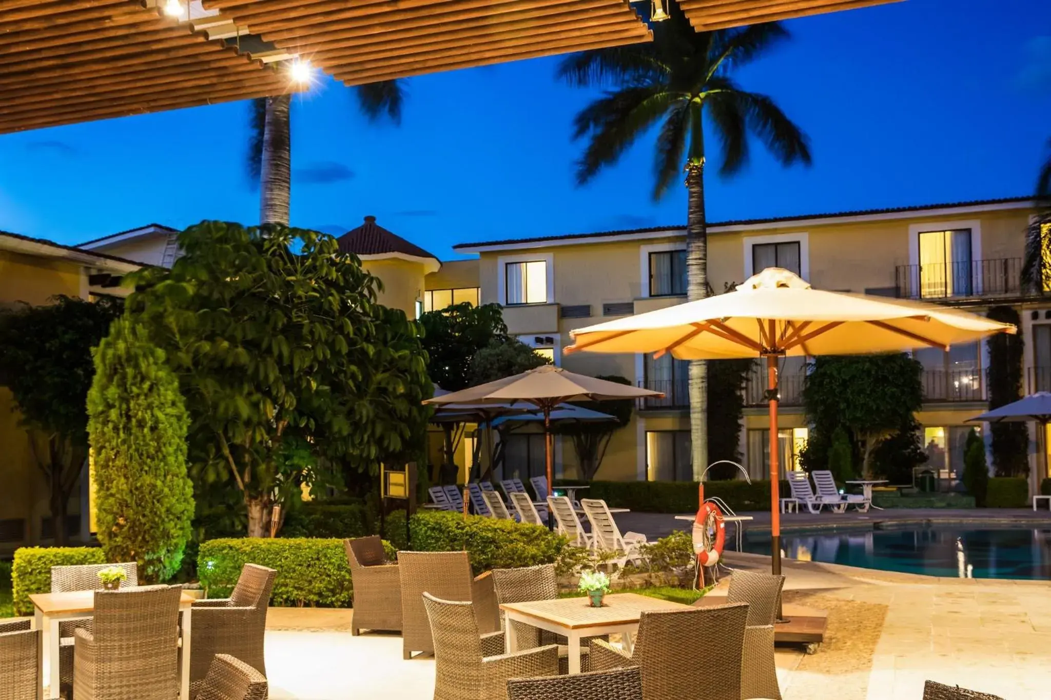 Property building in Fiesta Inn Oaxaca Property building in Fiesta Inn Oaxaca