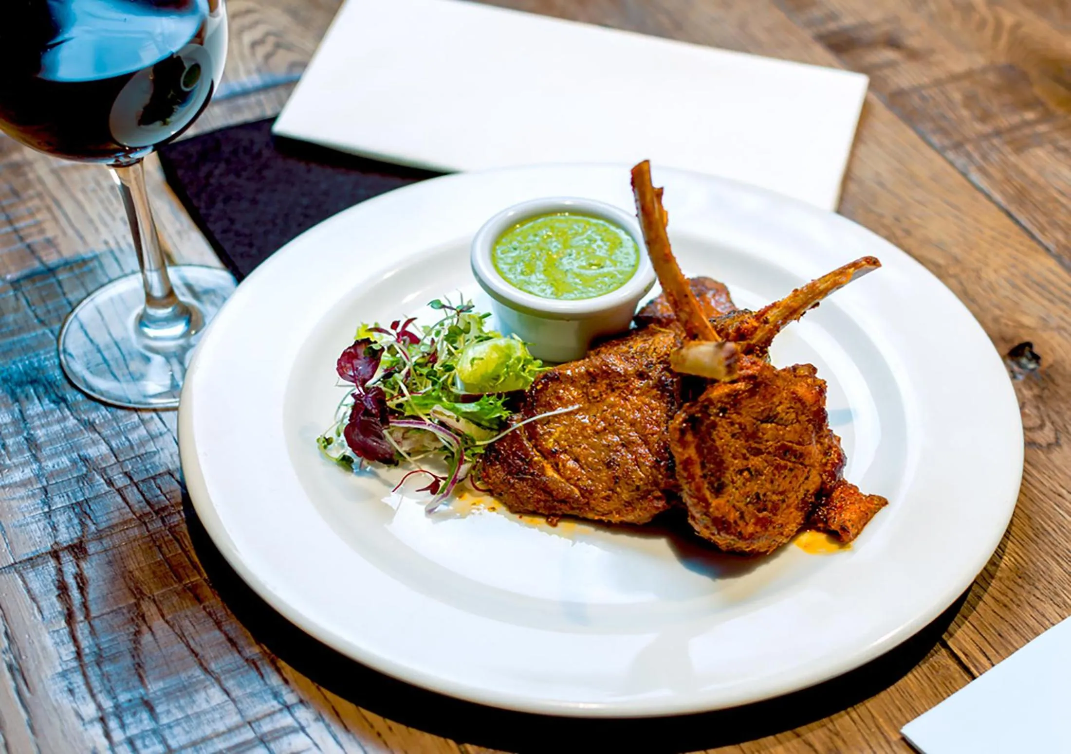 Restaurant/places to eat in The Kings Head Hotel