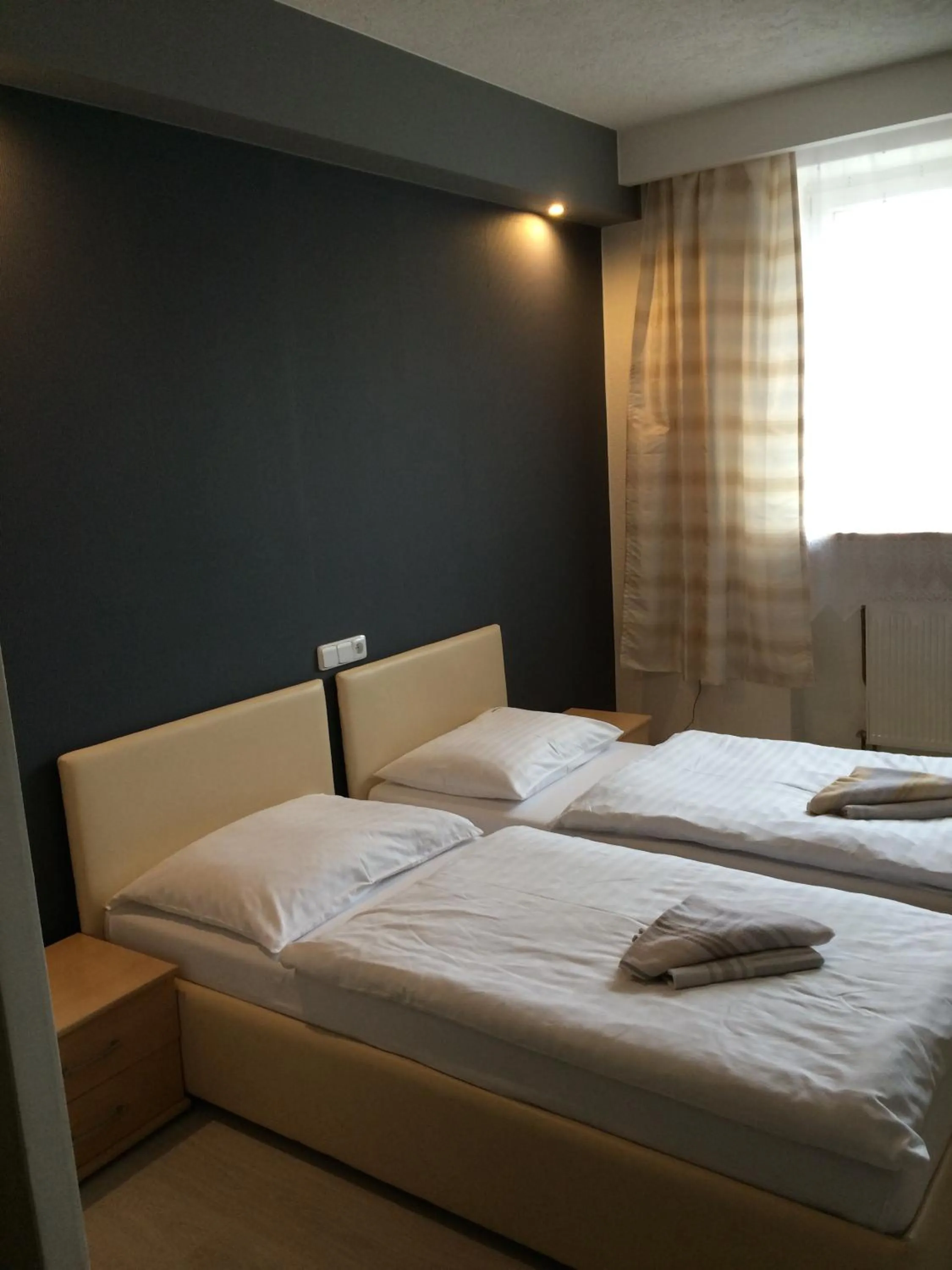 Day, Bed in Promohotel Slavie